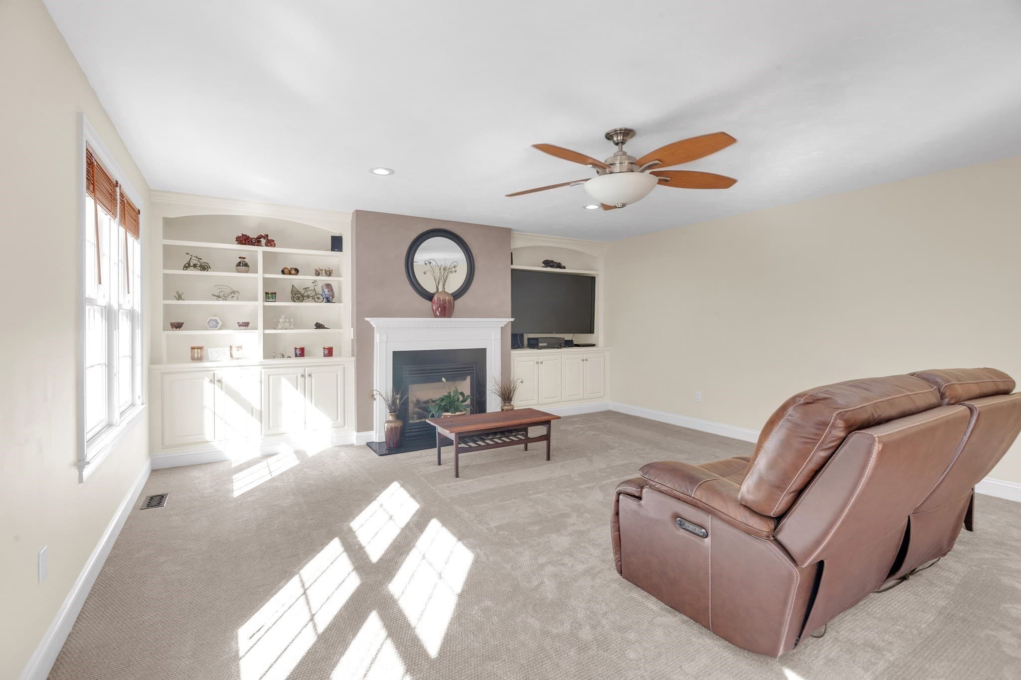 Single Family Residence at 21 Manchester Place, Natick MA 01760, Natick, photo 15 of 39