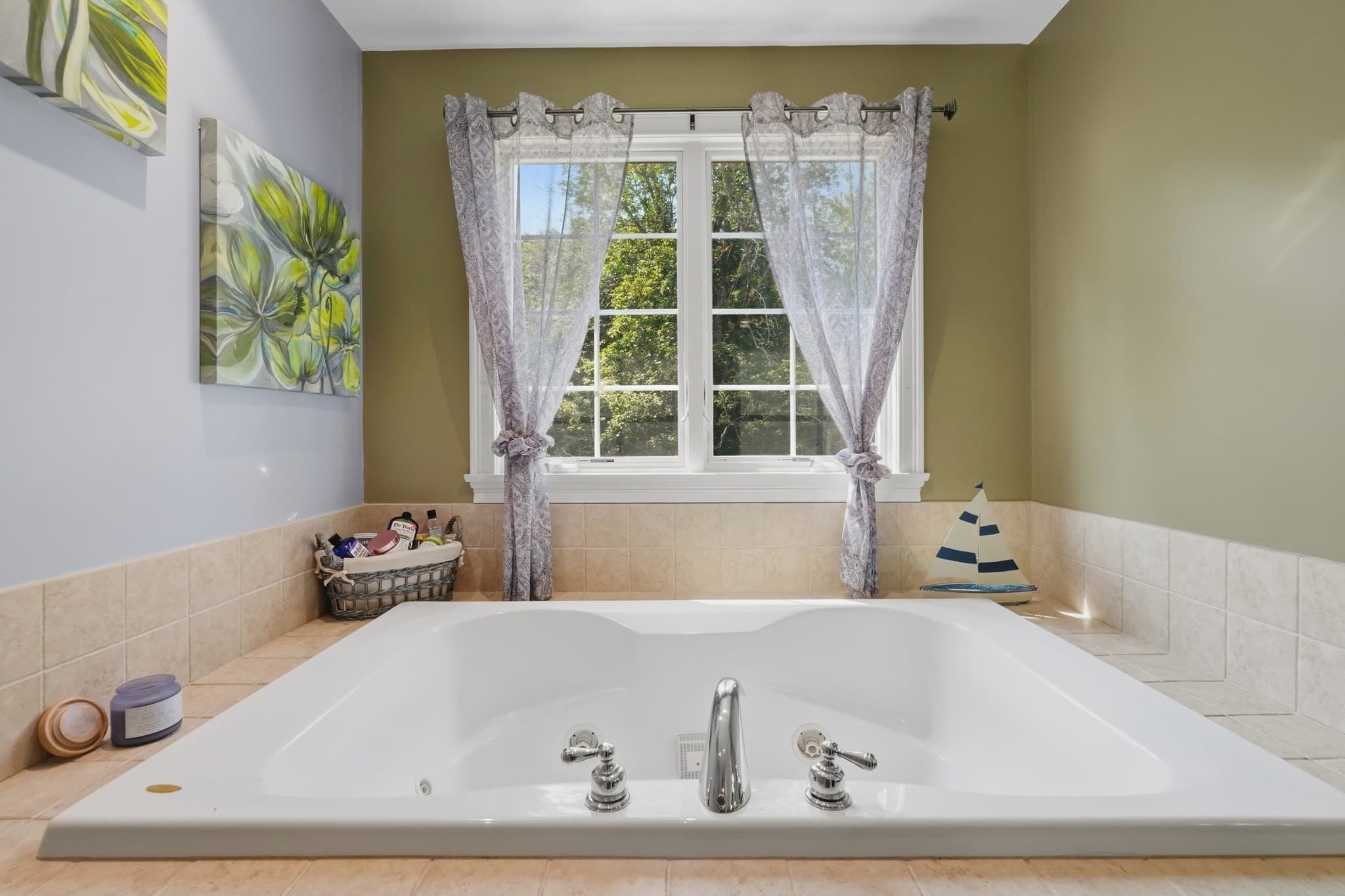 Single Family Residence at 21 Manchester Place, Natick MA 01760, Natick, photo 21 of 39