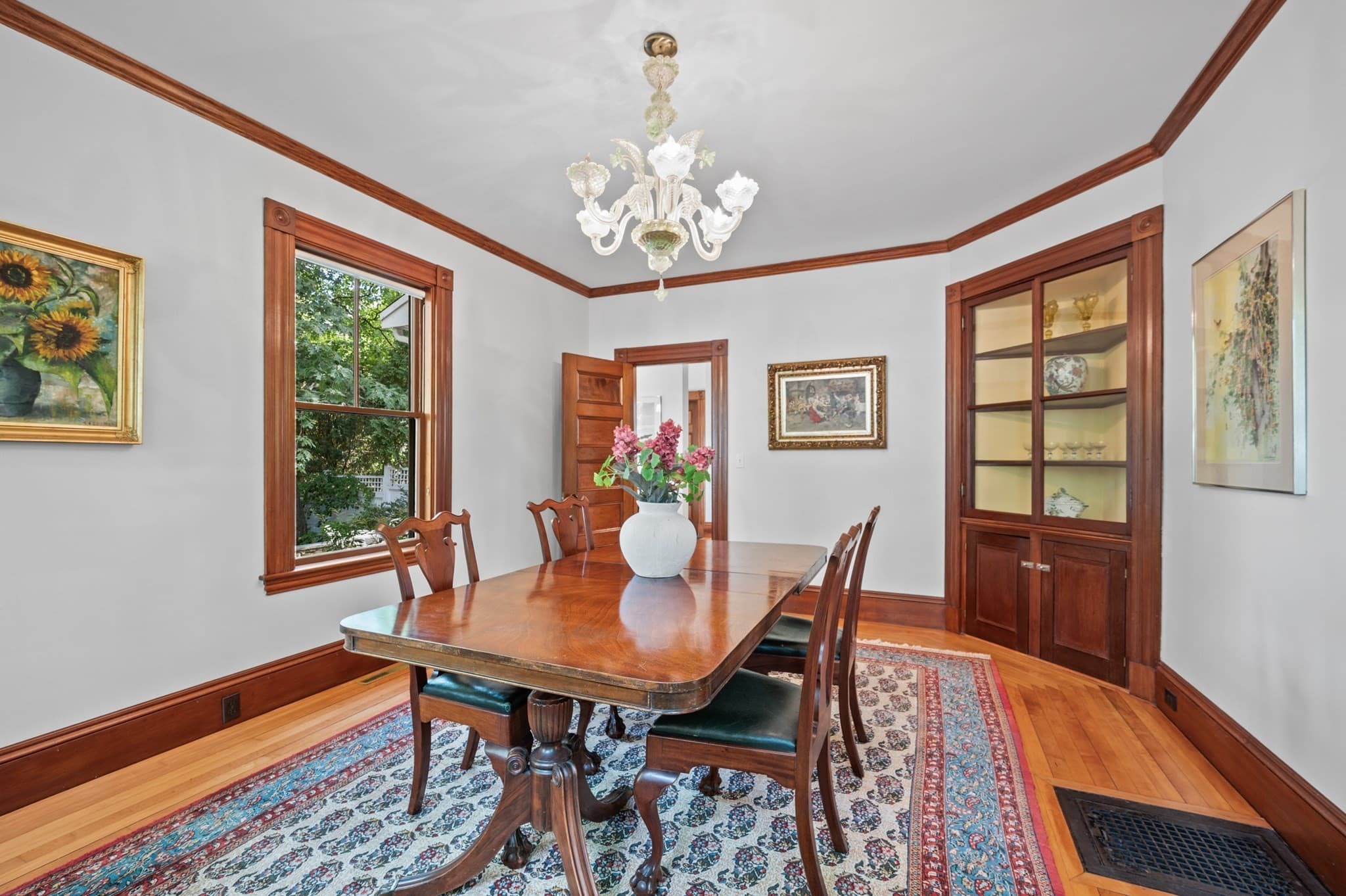 Single Family Residence at 8 Cypress Rd, Wellesley MA 02481, Wellesley, photo 6 of 25