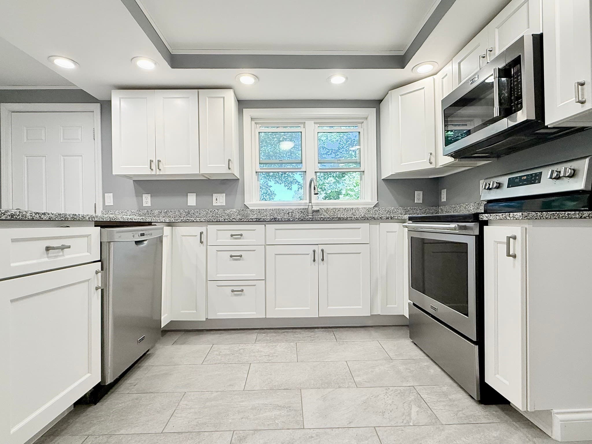 Single Family Residence at 19 Shady Hill Ln, Reading MA 01867, Reading, photo 6 of 22