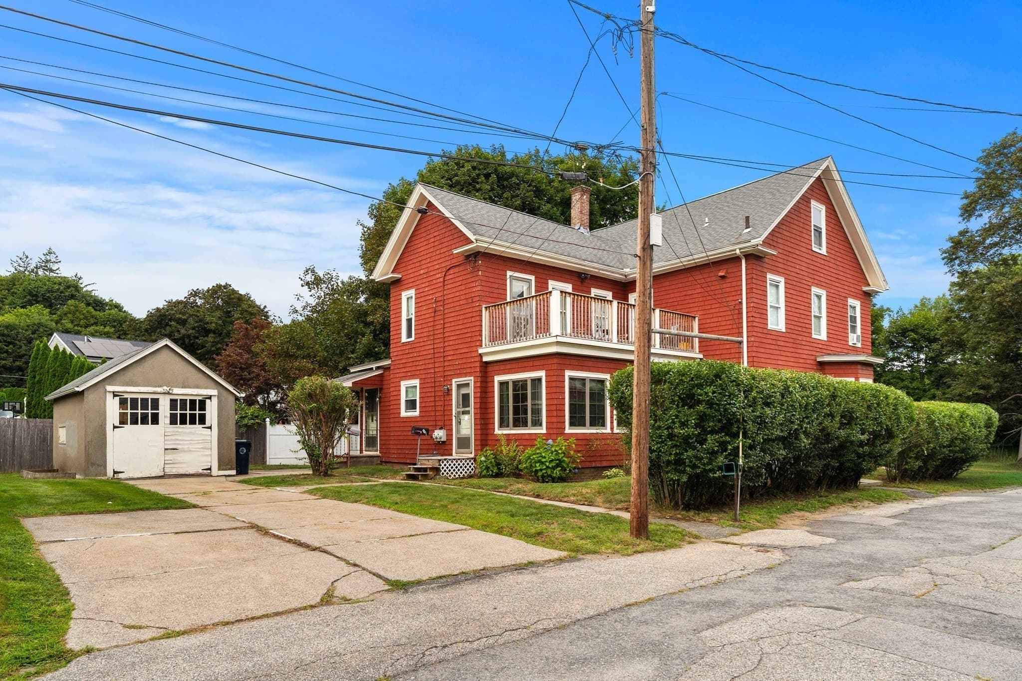 2 Family - 2 Units Up/Down at 32 Kirby St, Marlborough MA 01752, Marlborough, photo 2 of 35