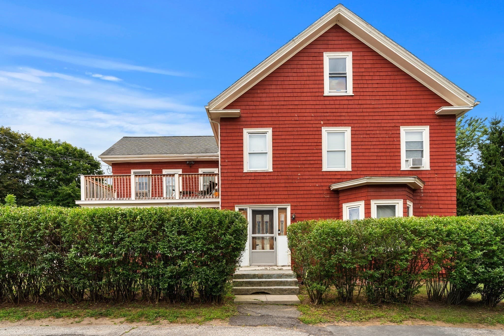 32 Kirby St, Marlborough MA 01752