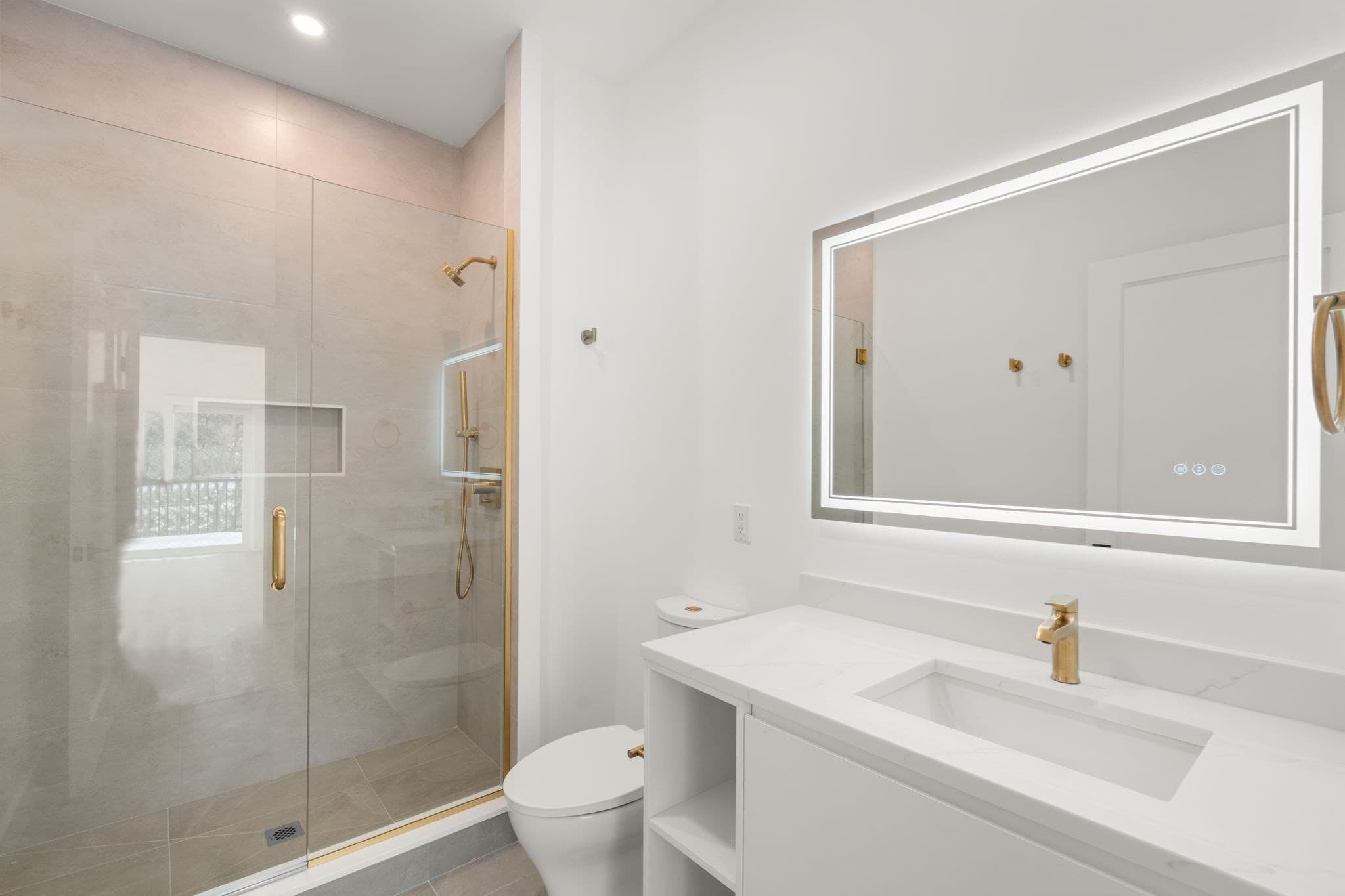 Condominium at 16 Stearns Rd # 108, Wellesley MA 02482, Wellesley, photo 6 of 12