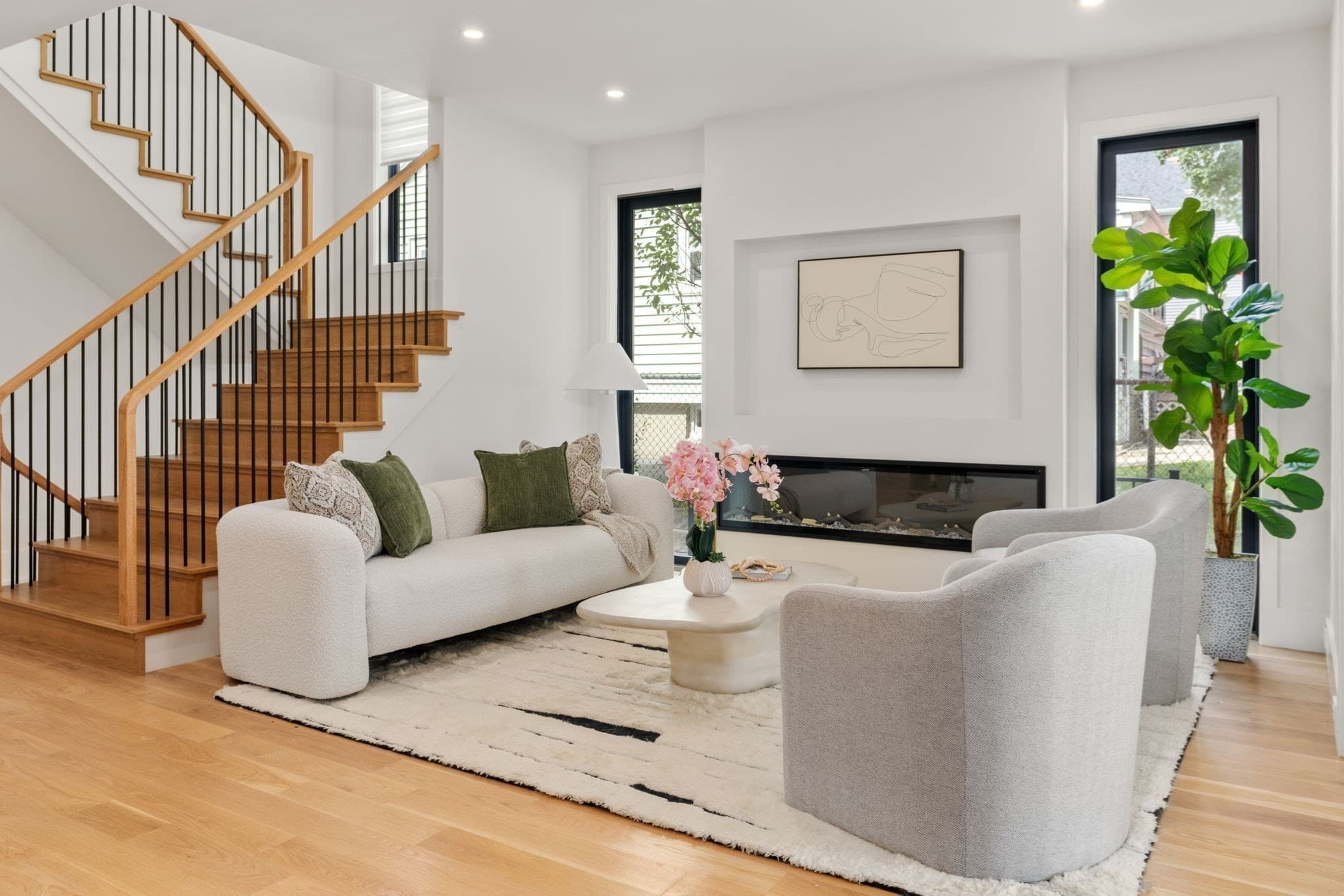 Single Family Residence at 34 West St, Newton MA 02458, photo 4 of 31