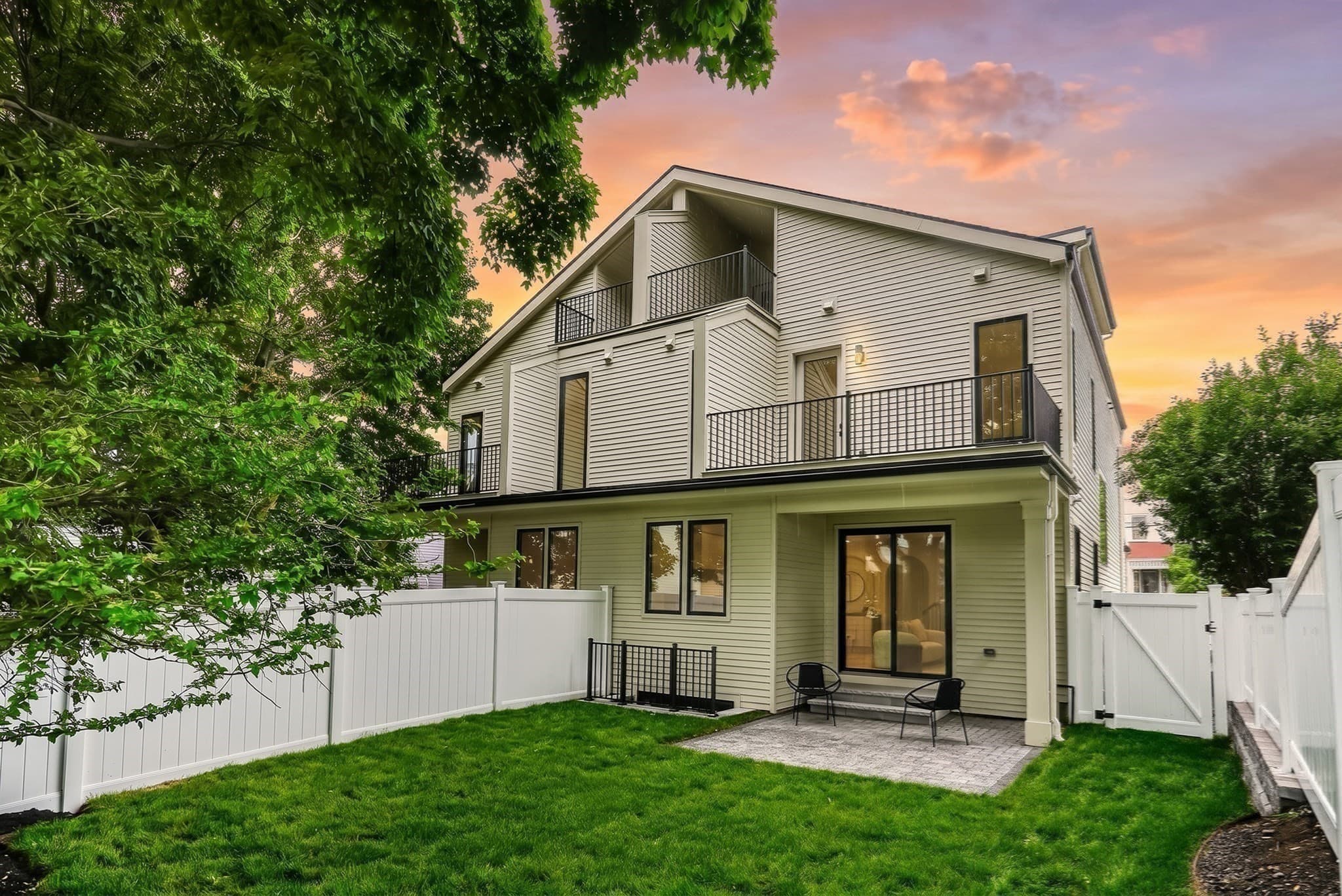 Single Family Residence at 34 West St, Newton MA 02458, photo 25 of 31
