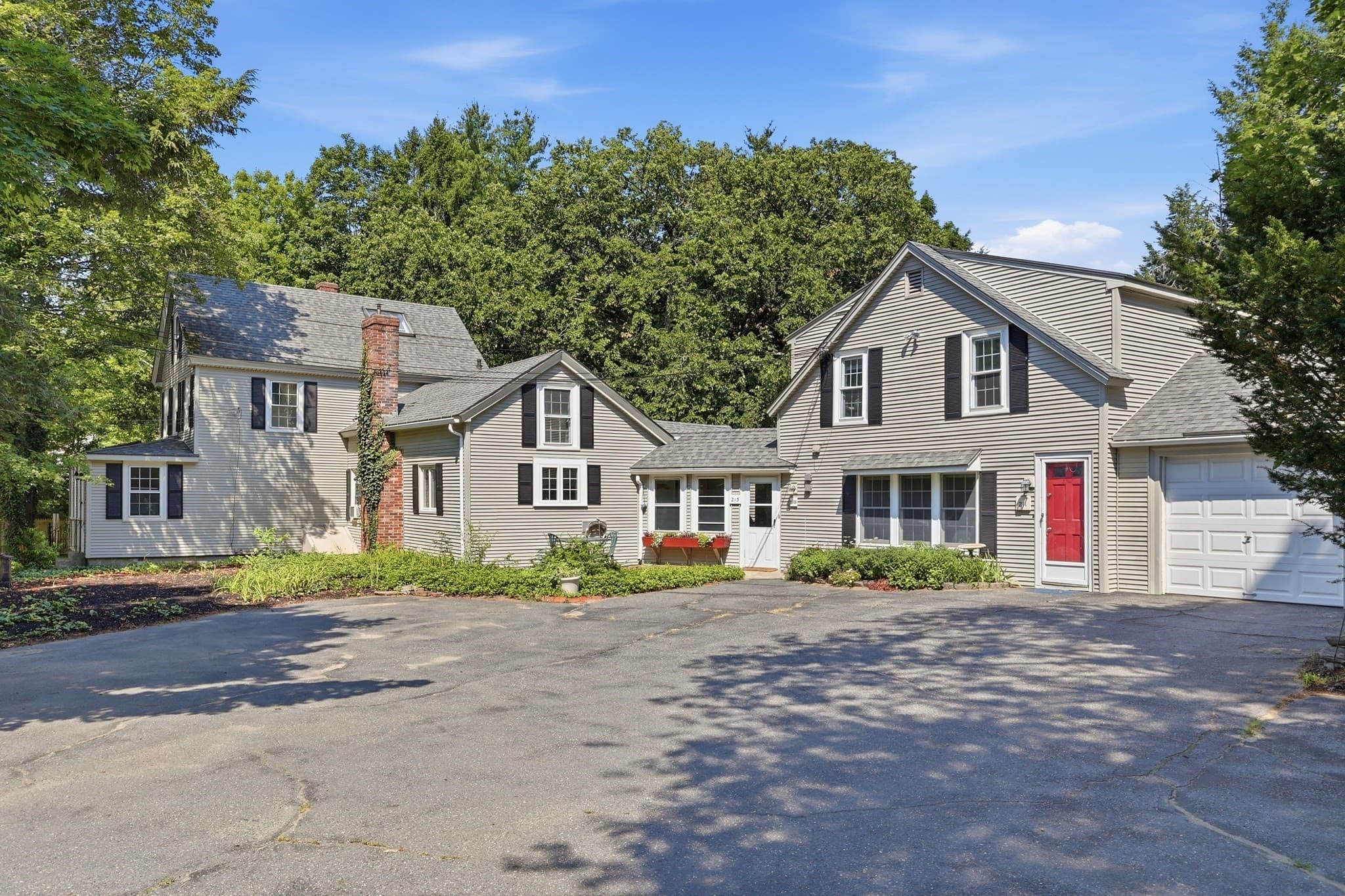 3 Family at 213 Great Road, Stow MA 01775, photo 2 of 42