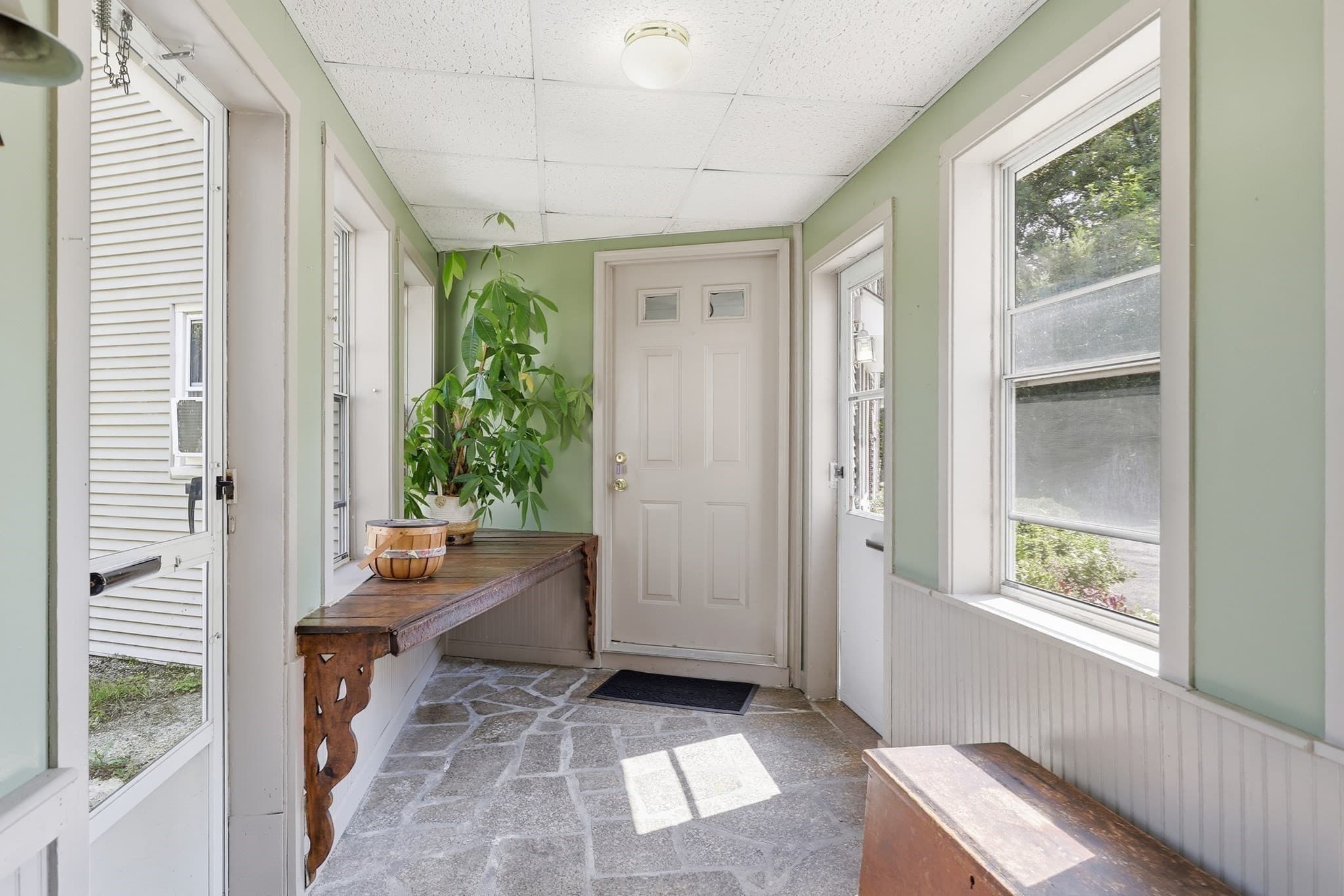 3 Family at 213 Great Road, Stow MA 01775, photo 24 of 42