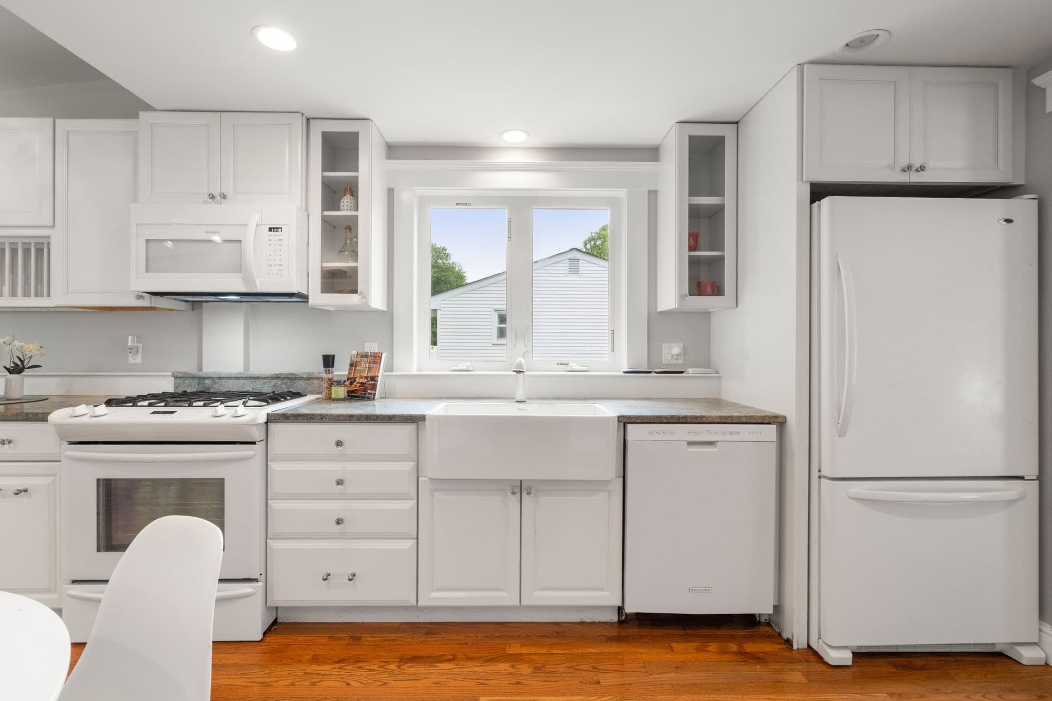 Single Family Residence at 203 Channing Rd, Belmont MA 02478, Belmont, photo 5 of 19