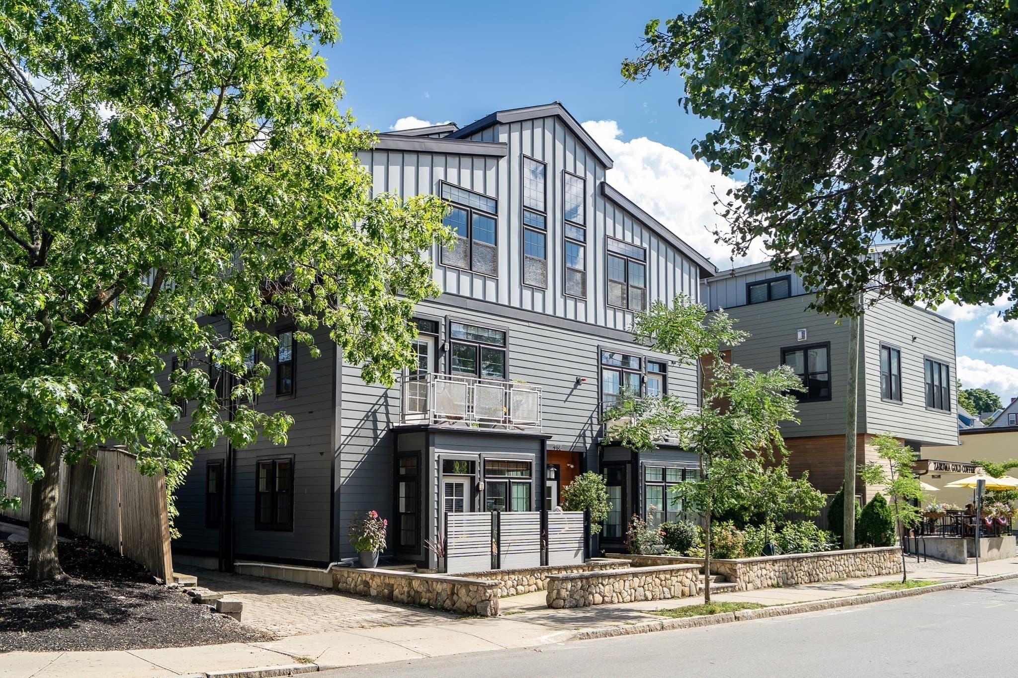 235 Lowell St # 1, Somerville MA 02143