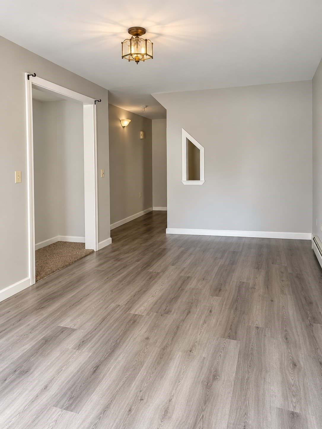 4 Family at 73 S Main St, North Brookfield MA 01535, photo 12 of 17