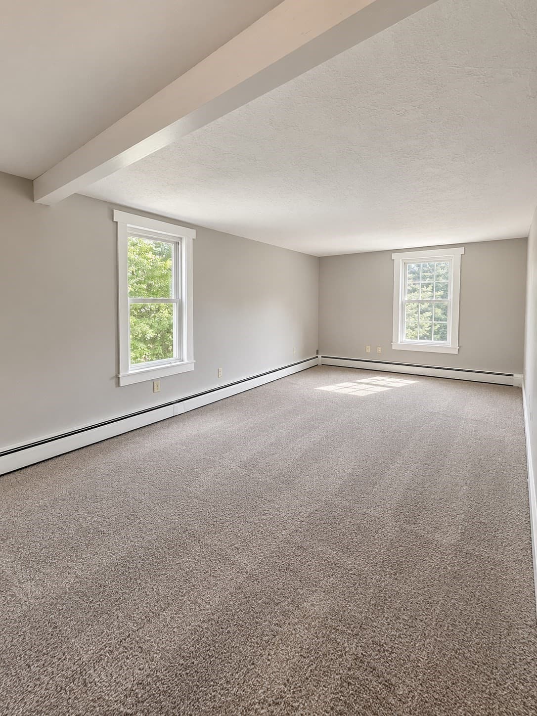 4 Family at 73 S Main St, North Brookfield MA 01535, photo 7 of 17