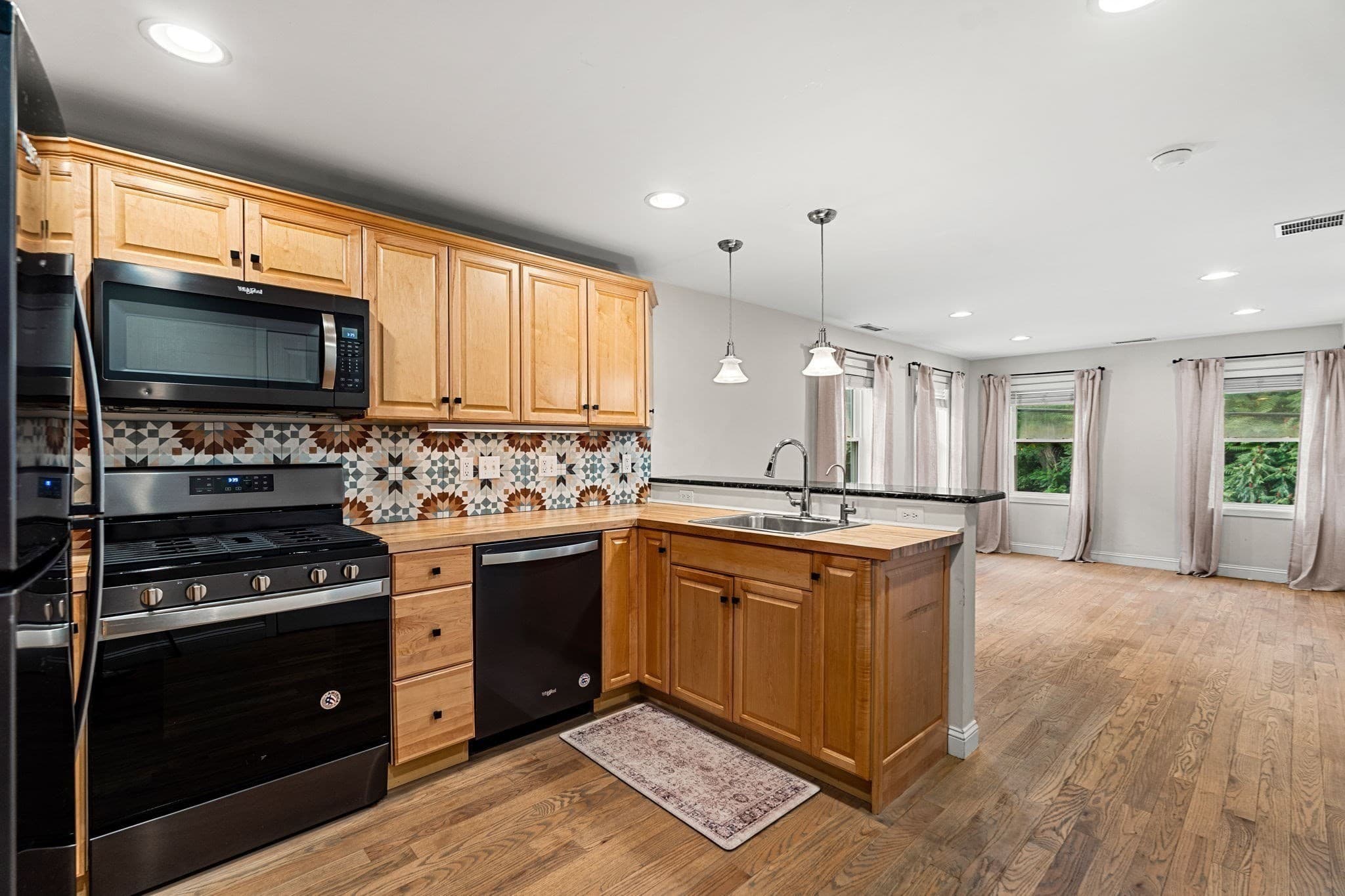 75 Mason St # 2, Salem MA 01970