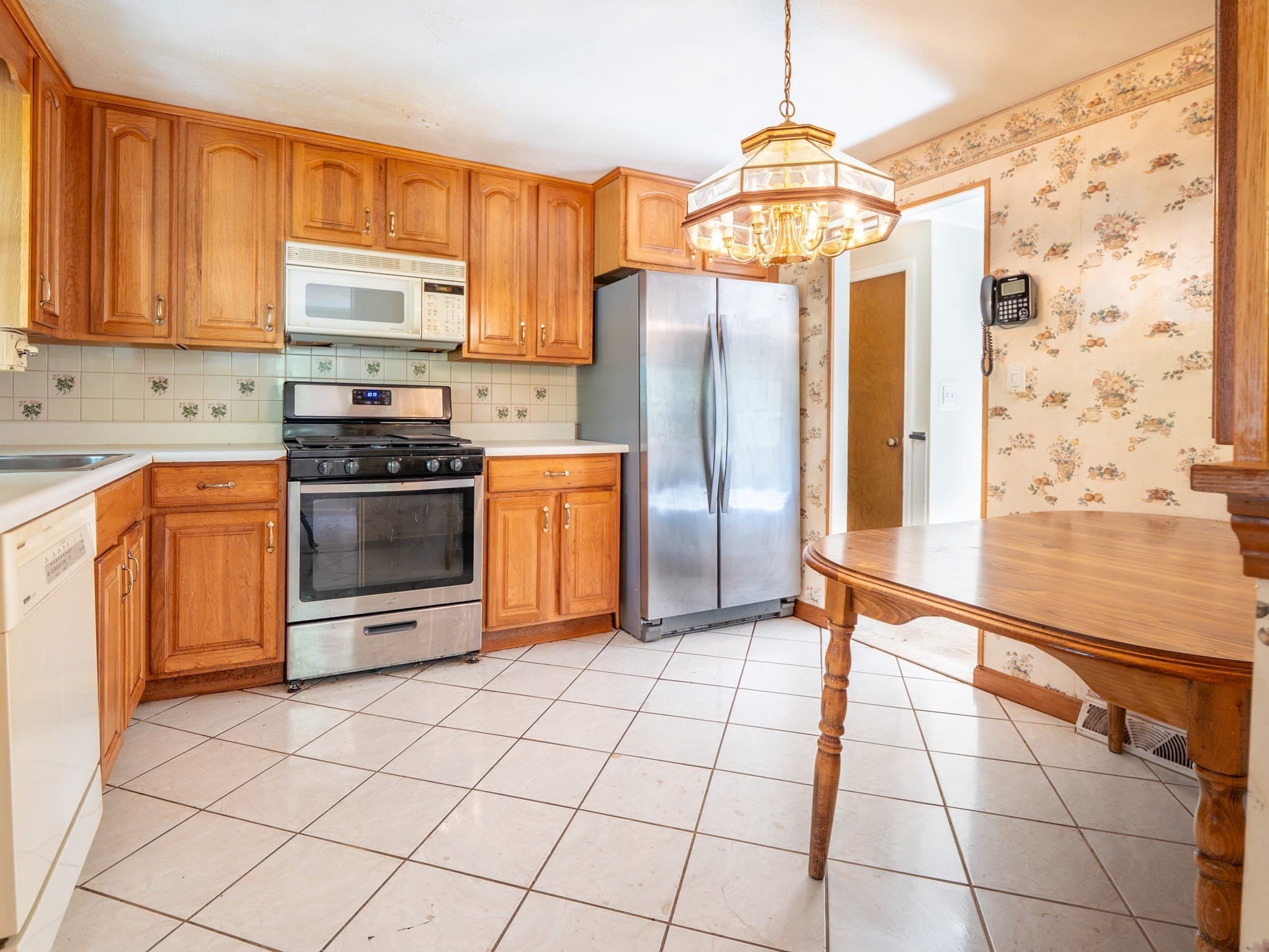 Single Family Residence at 27 State Street, Randolph MA 02368, Randolph, photo 6 of 22