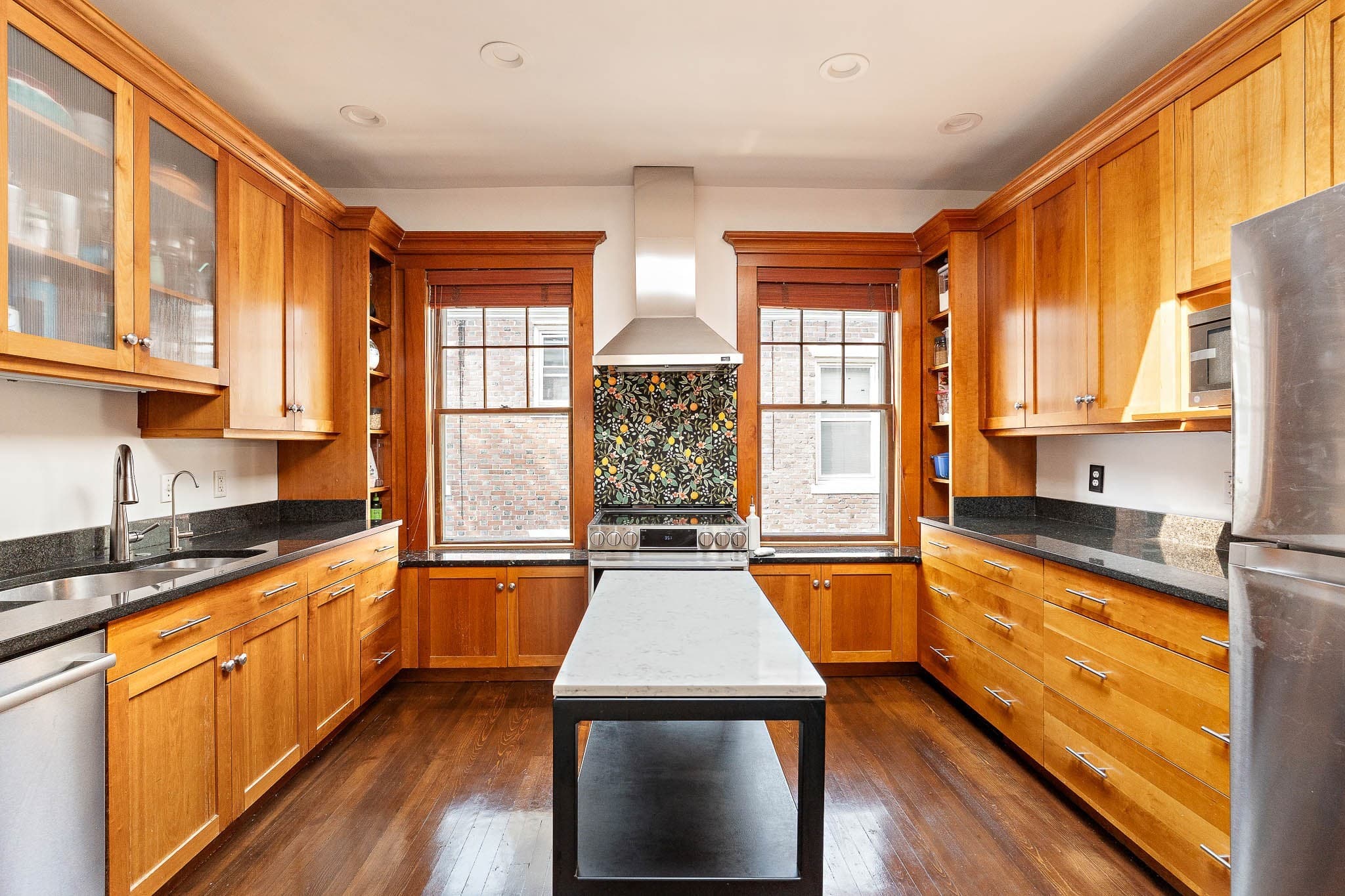 Condominium at 85 Trowbridge St # 3, Cambridge MA 02138, Cambridge, photo 20 of 27