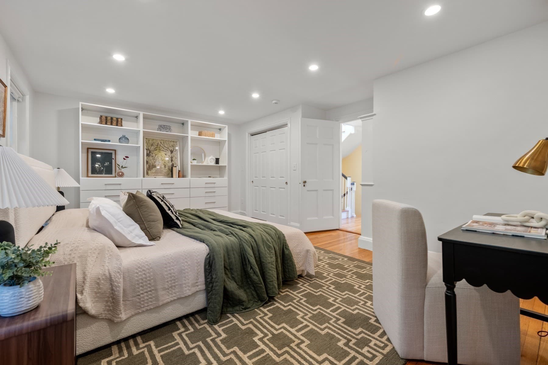 Single Family Residence at 54 Brimmer St, Boston MA 02108, photo 18 of 35