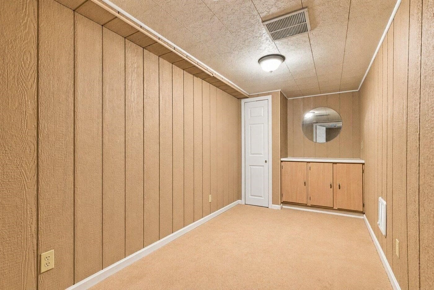Condominium at 6 Waltham Dr # 6, Plainville MA 02762, Plainville, photo 19 of 23