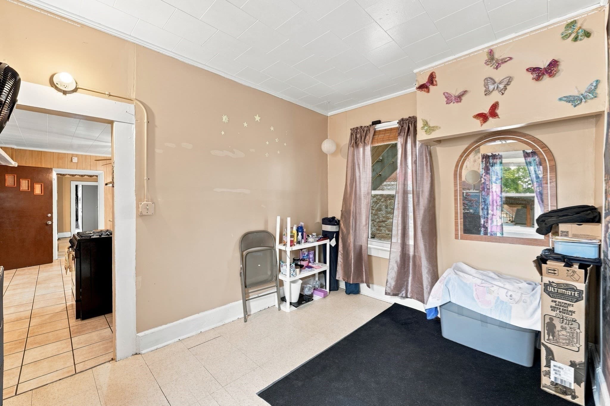 Multi Family at 1 Grove St, Lawrence MA 01841, Lawrence, photo 13 of 25
