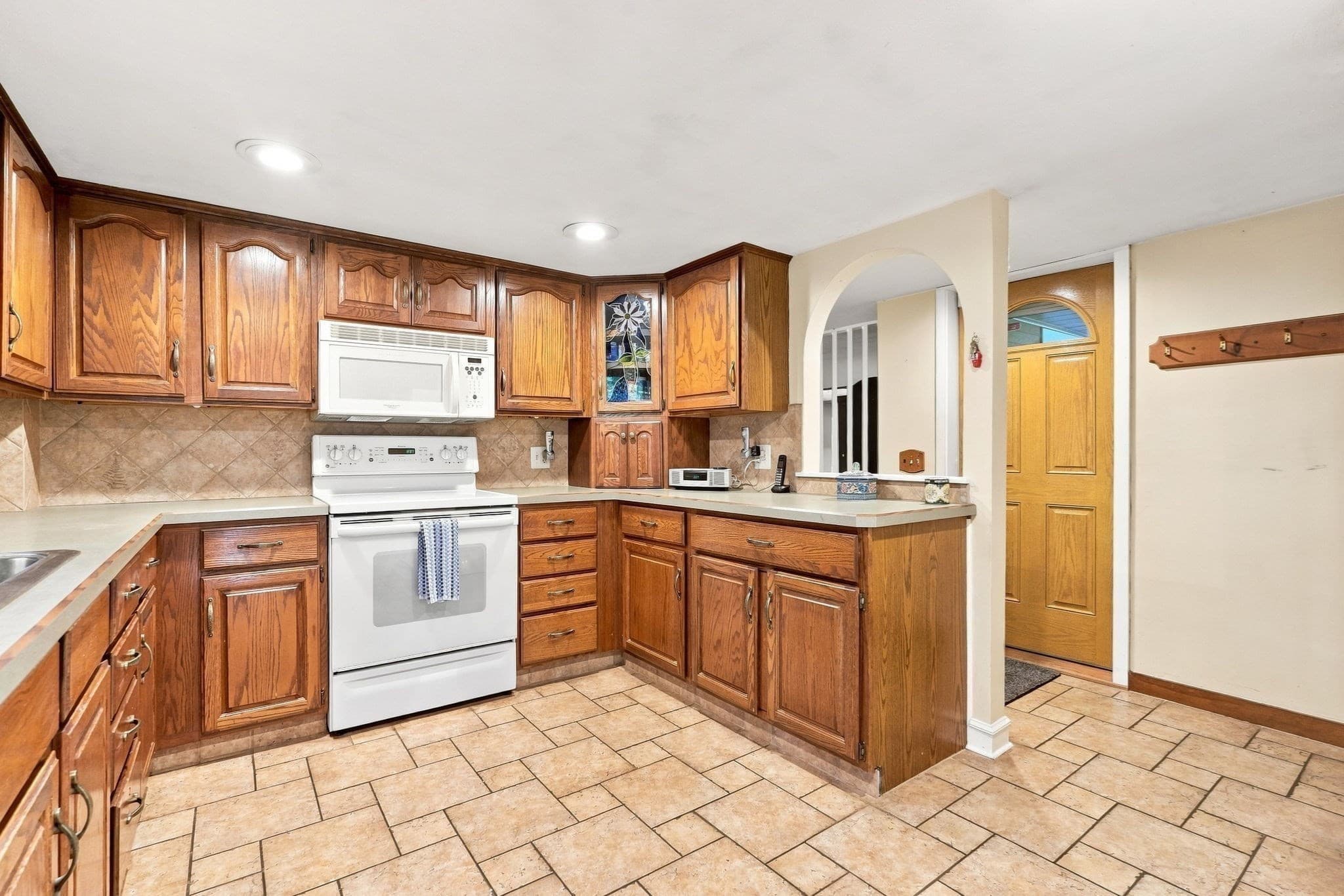 Single Family Residence at 6 Ragged Hill Rd, Ware MA 01082, Ware, photo 22 of 39