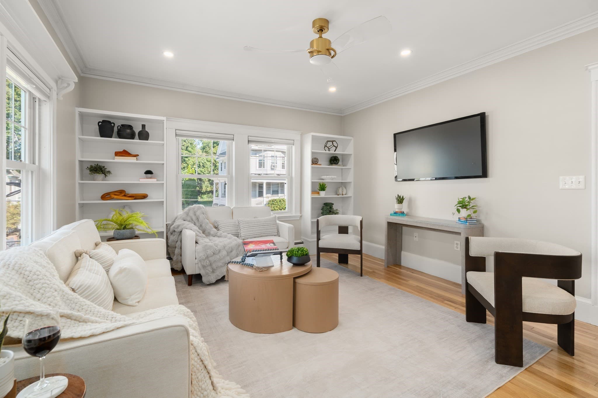 Condominium at 60 Guernsey St # 6, Boston MA 02131, Boston, photo 2 of 23