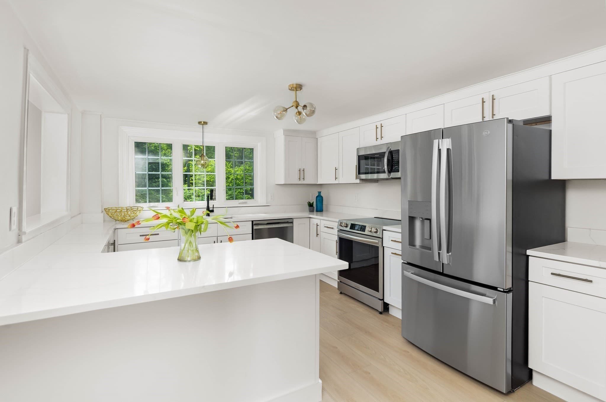 Single Family Residence at 210-212 North St, Hingham MA 02043, photo 6 of 42