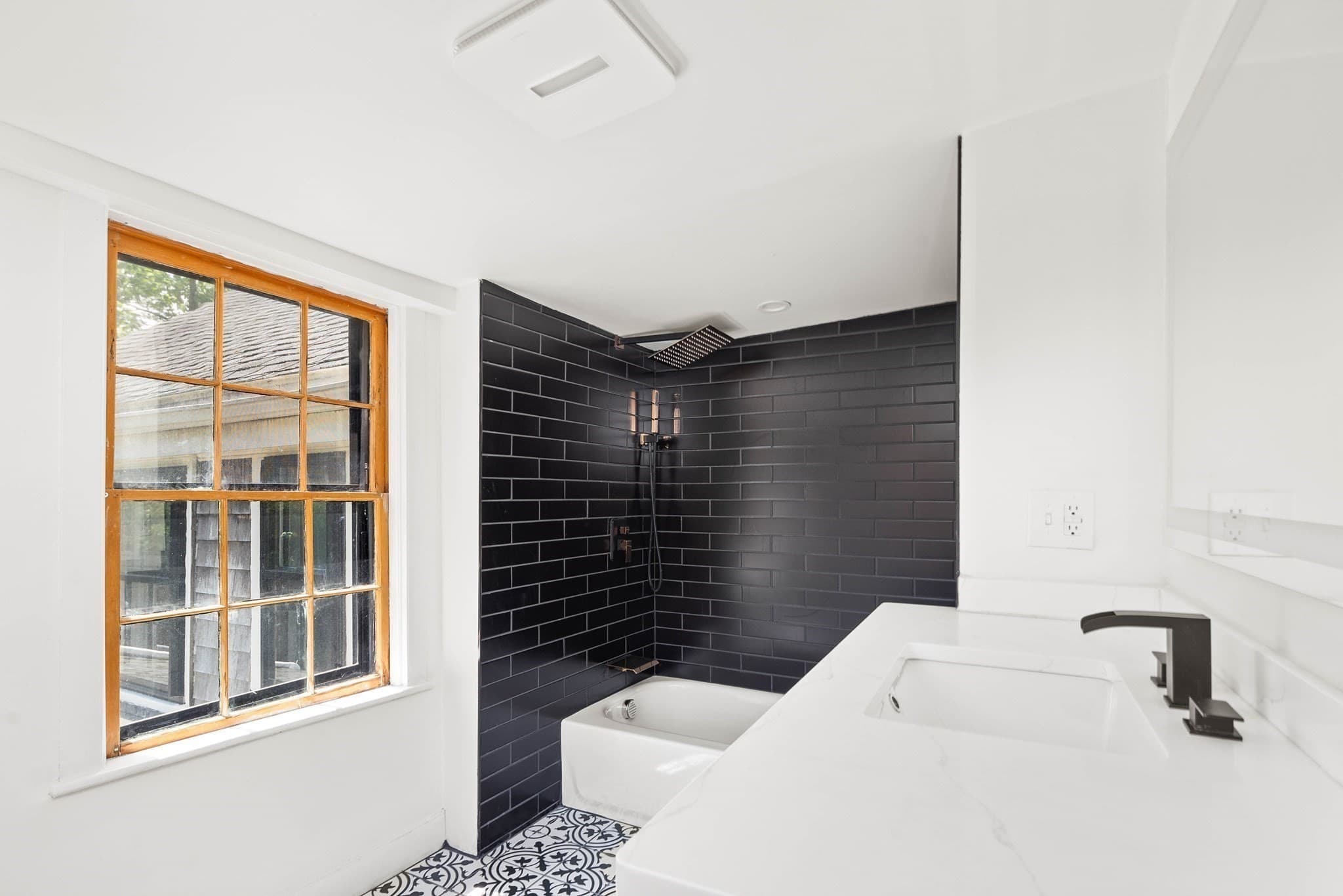 Single Family Residence at 210-212 North St, Hingham MA 02043, photo 16 of 42