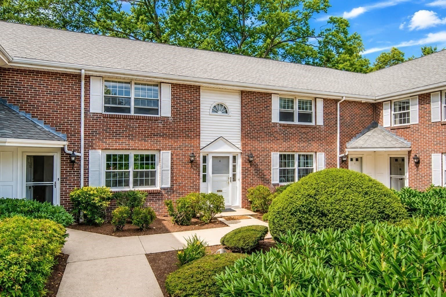 21 Westerly St # 6, Wellesley MA 02482