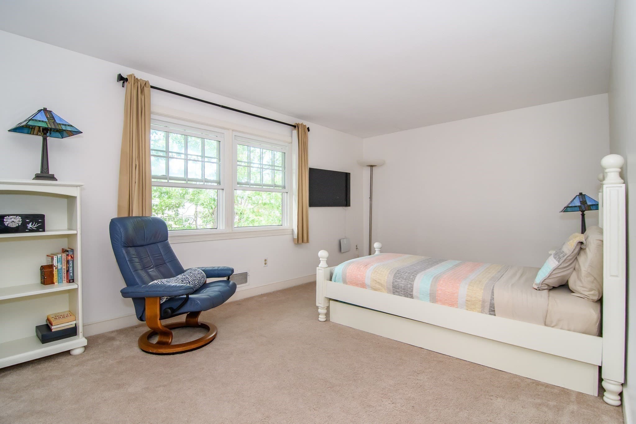 Condominium at 21 Westerly St # 6, Wellesley MA 02482, Wellesley, photo 14 of 17