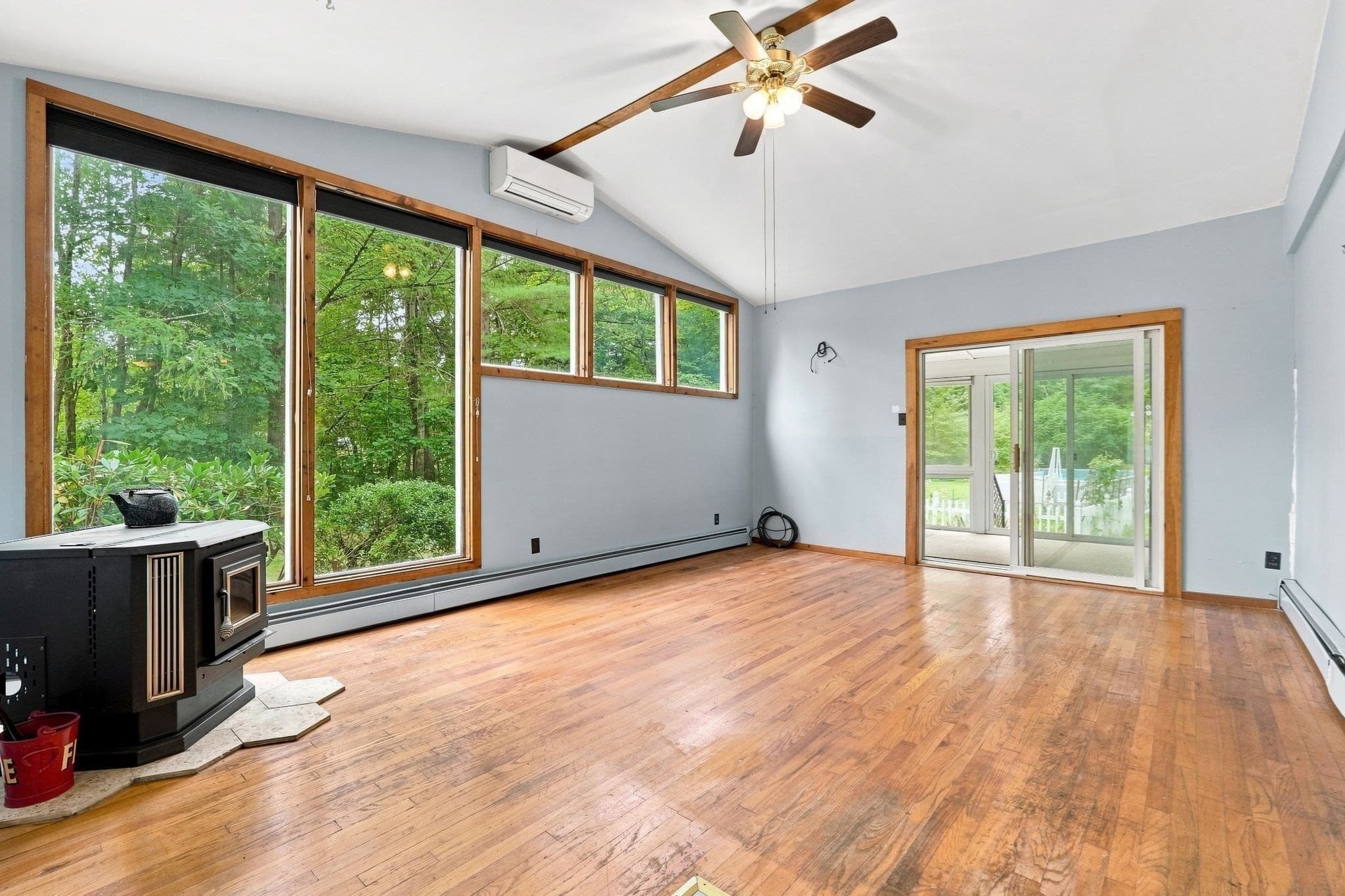 Single Family Residence at 241 Warren Wright Rd, Belchertown MA 01007, Belchertown, photo 6 of 42