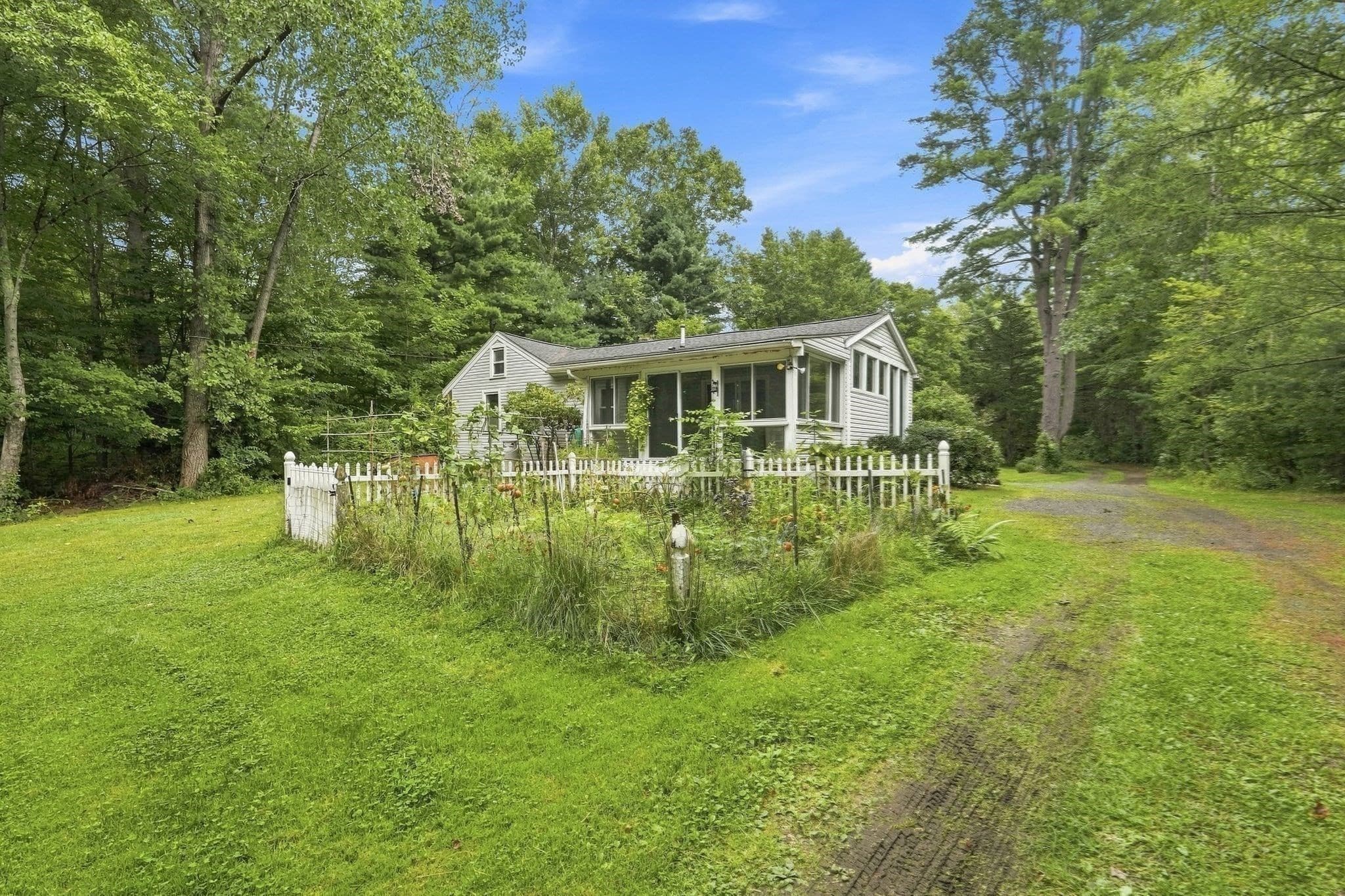 Single Family Residence at 241 Warren Wright Rd, Belchertown MA 01007, Belchertown, photo 28 of 42