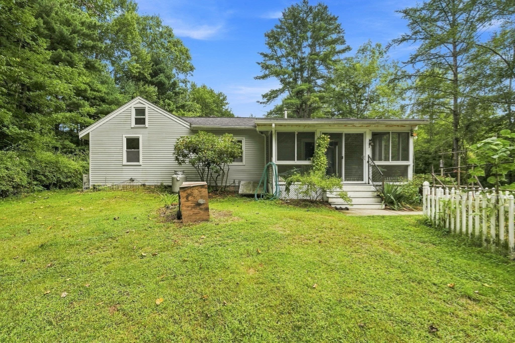 Single Family Residence at 241 Warren Wright Rd, Belchertown MA 01007, Belchertown, photo 29 of 42