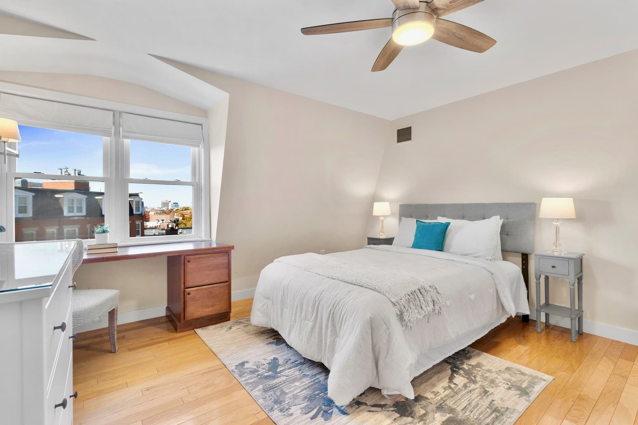Condominium at 47 Harvard St # B403, Boston MA 02129, Boston, photo 12 of 33