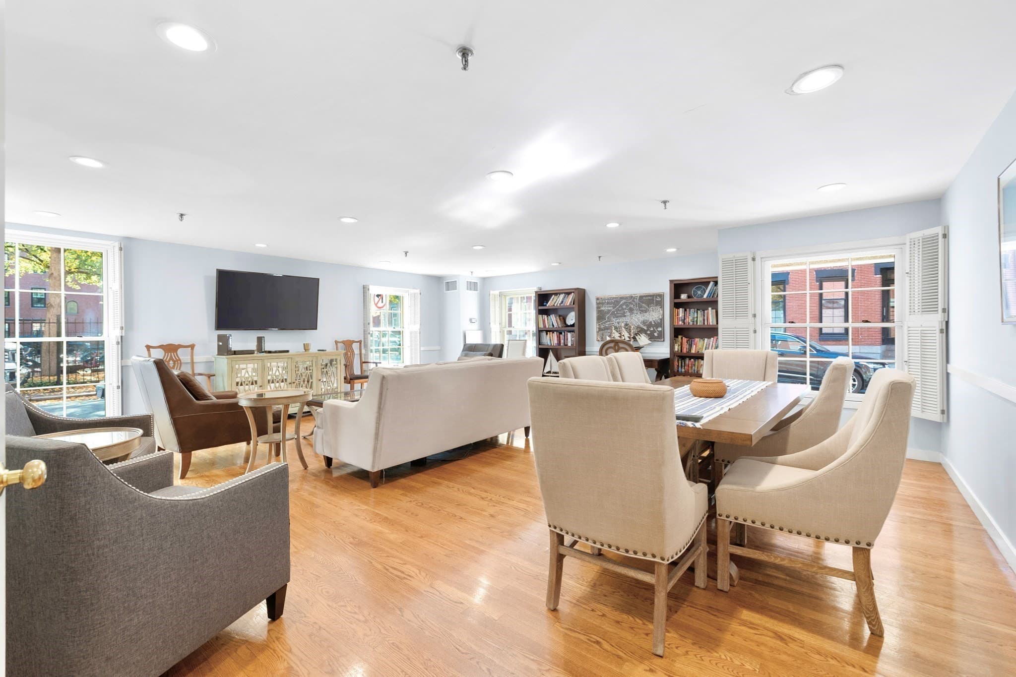 Condominium at 47 Harvard St # B403, Boston MA 02129, Boston, photo 20 of 33