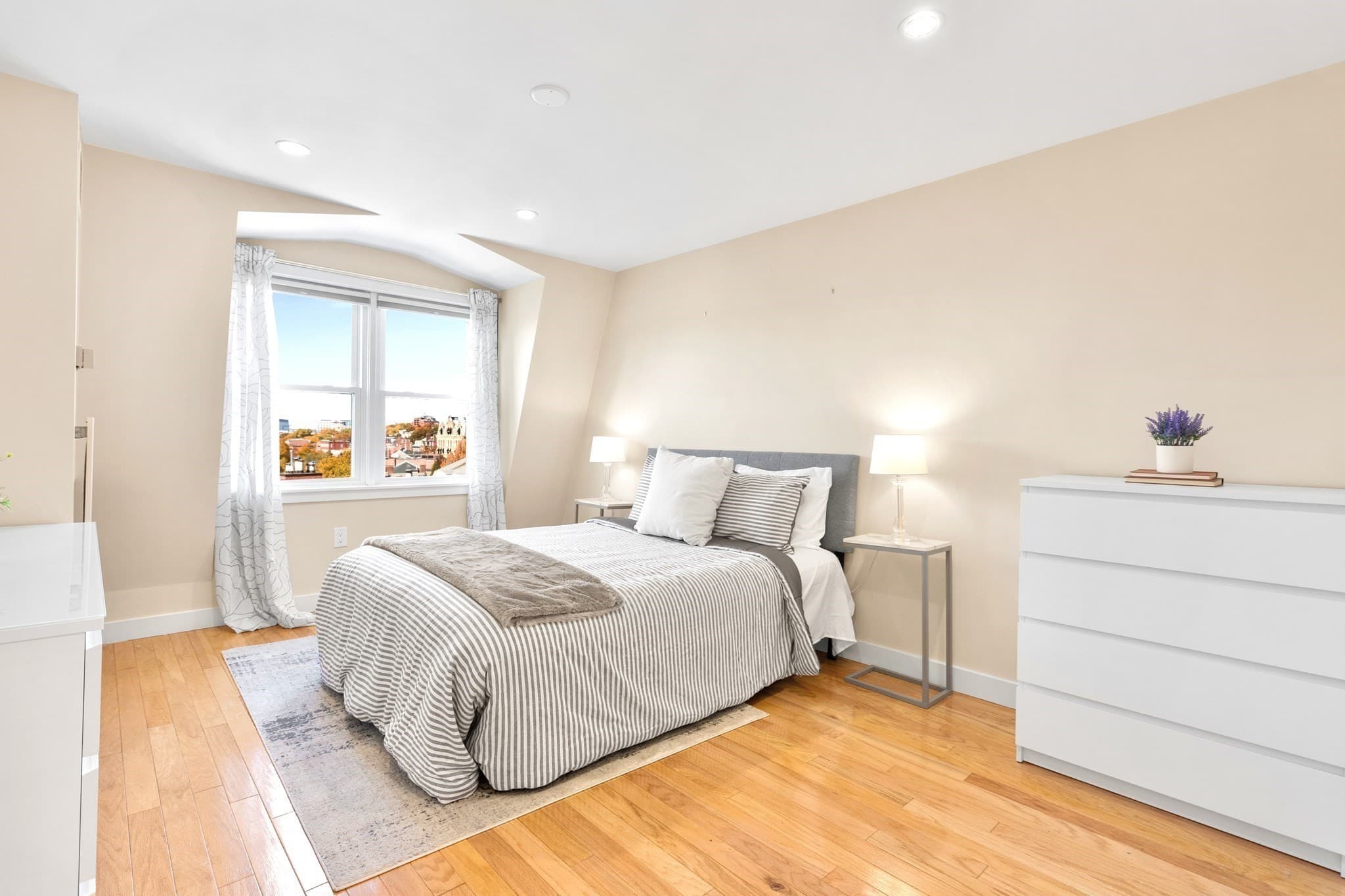 Condominium at 47 Harvard St # B403, Boston MA 02129, Boston, photo 15 of 33
