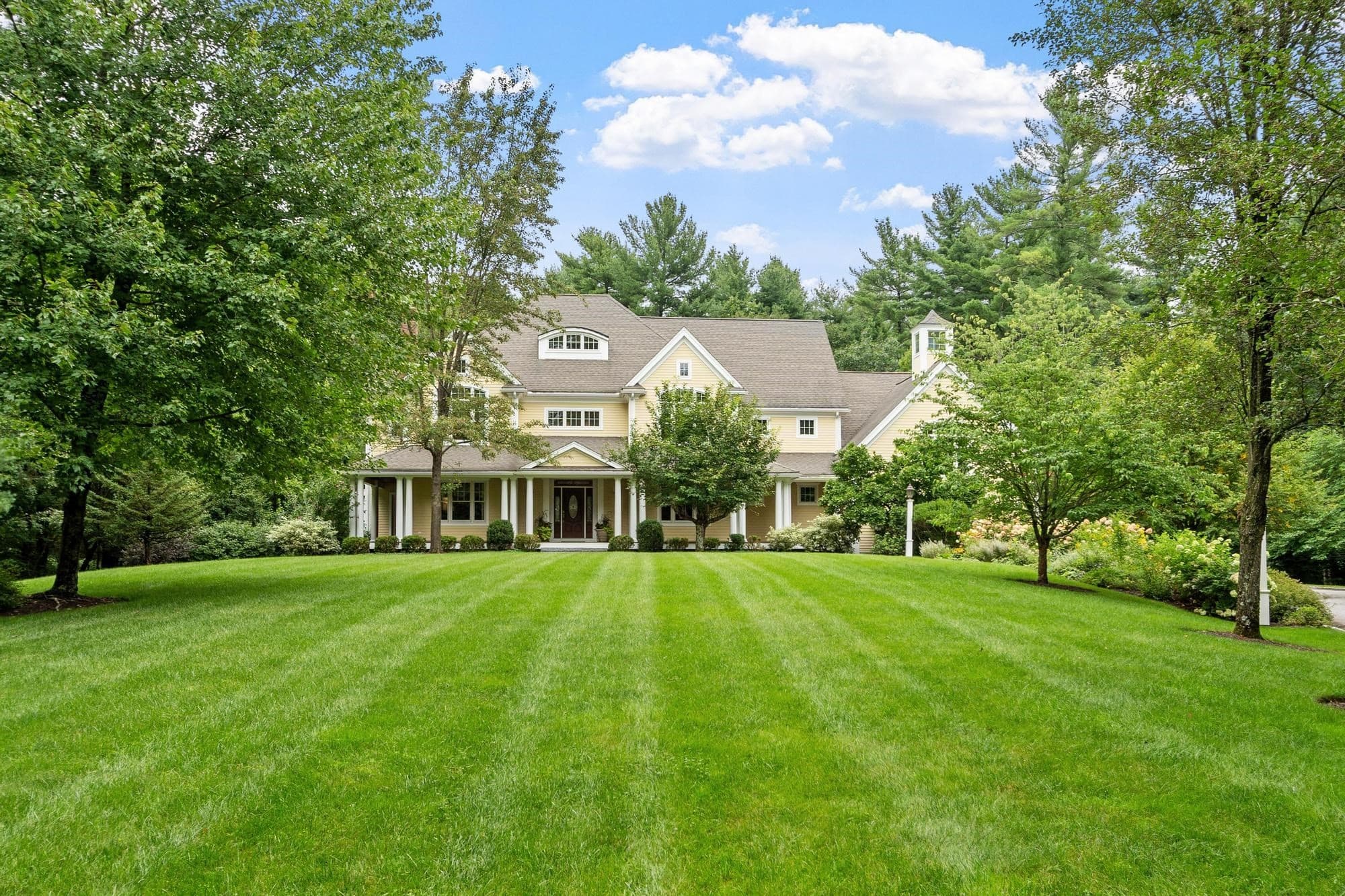 47 Hart Farm Rd, Carlisle MA 01741