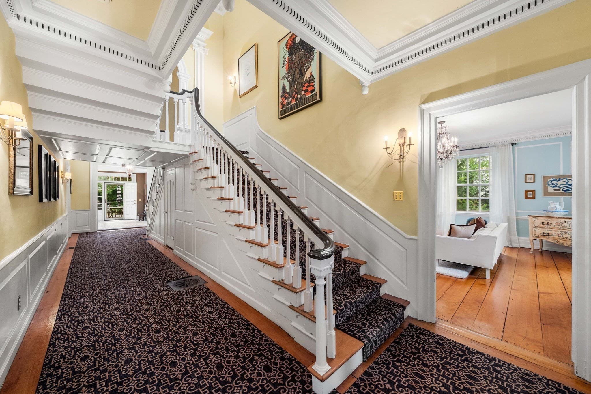 Single Family Residence at 19 Federal St, Newburyport MA 01950, photo 14 of 41