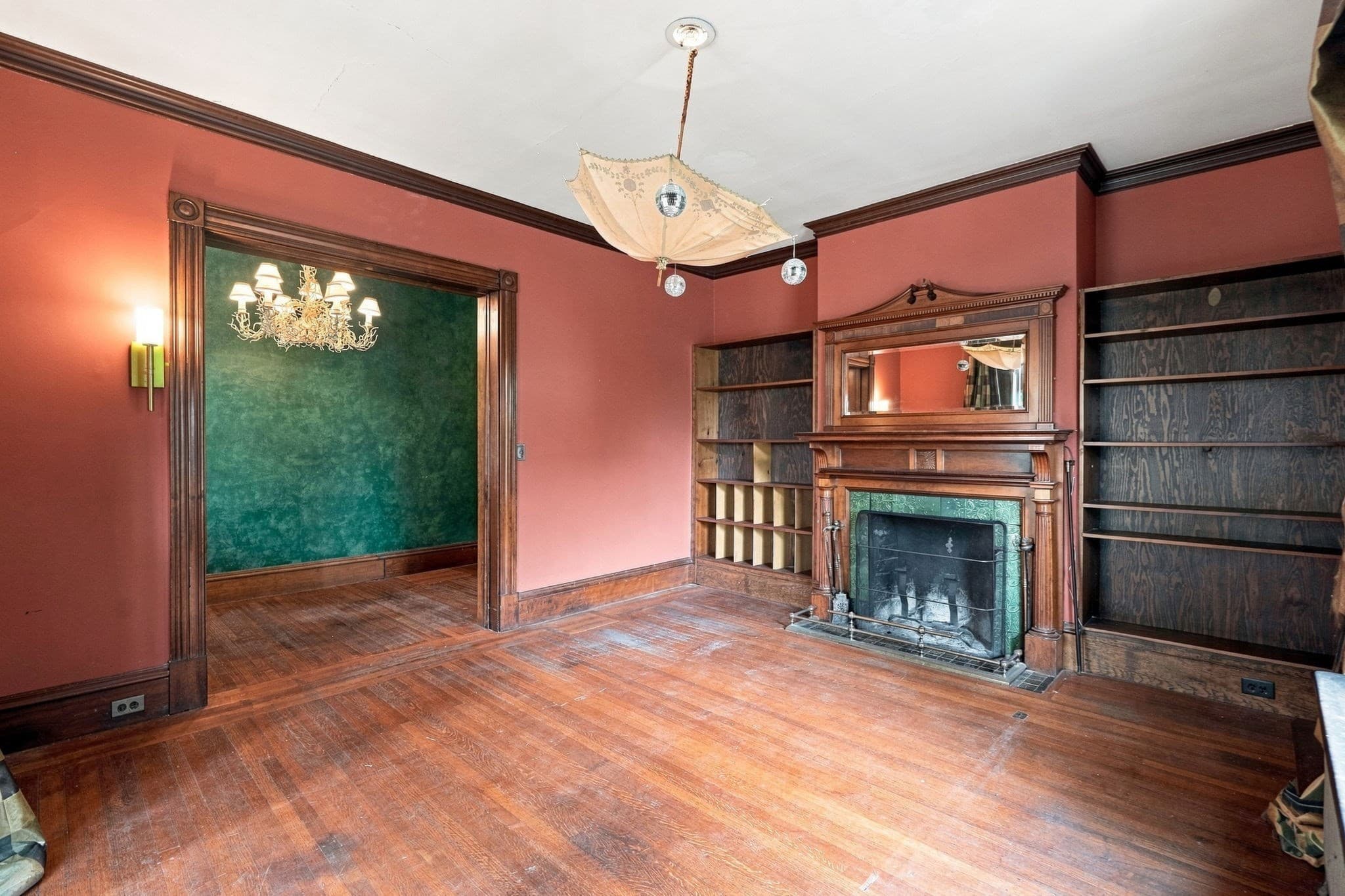 Single Family Residence at 25 Avon St, Wakefield MA 01880, photo 4 of 40