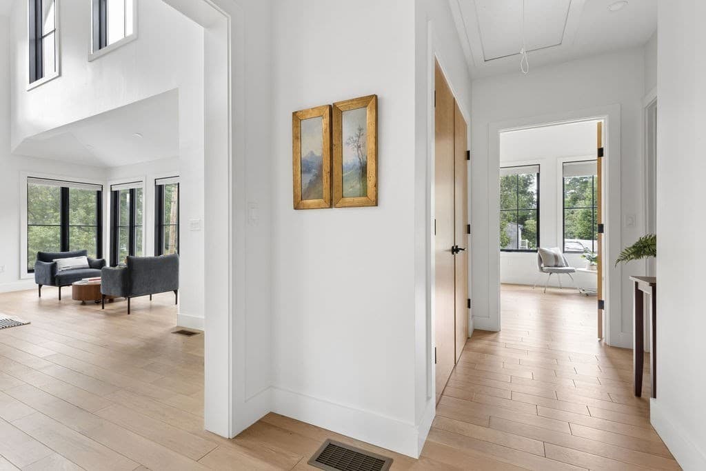 Single Family Residence at 1 Sunset Ln, Dartmouth MA 02748, Dartmouth, photo 10 of 27