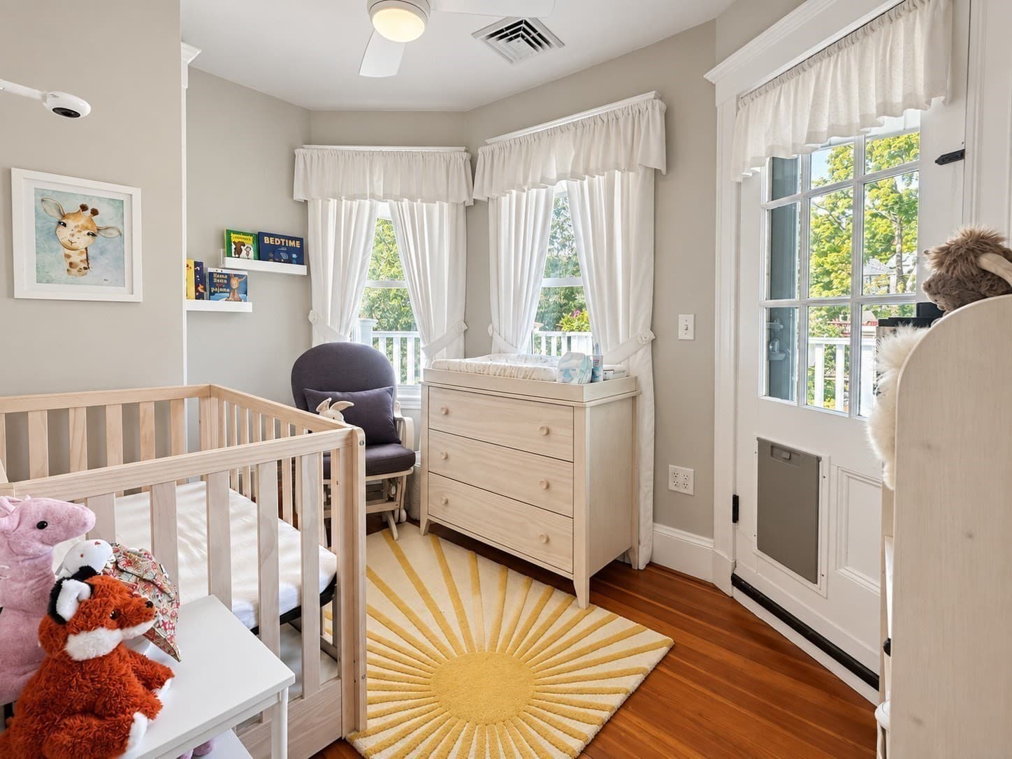 Condominium at 134 Tyndale St # 2, Boston MA 02131, Boston, photo 9 of 17