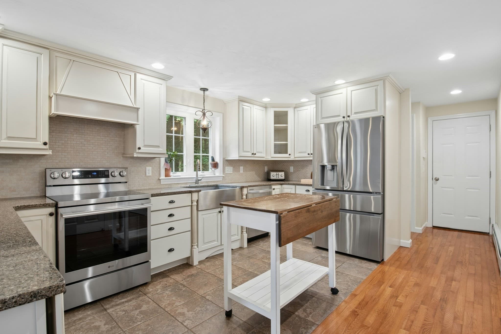 Single Family Residence at 471 Mount Elam Road, Fitchburg MA 01420, Fitchburg, photo 12 of 42