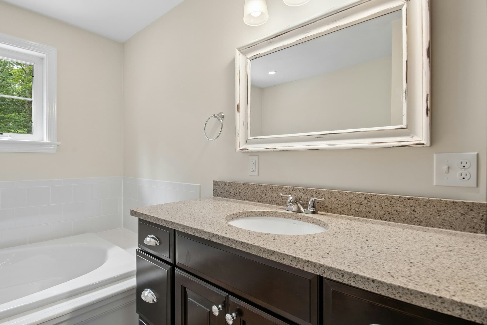 Single Family Residence at 471 Mount Elam Road, Fitchburg MA 01420, Fitchburg, photo 25 of 42