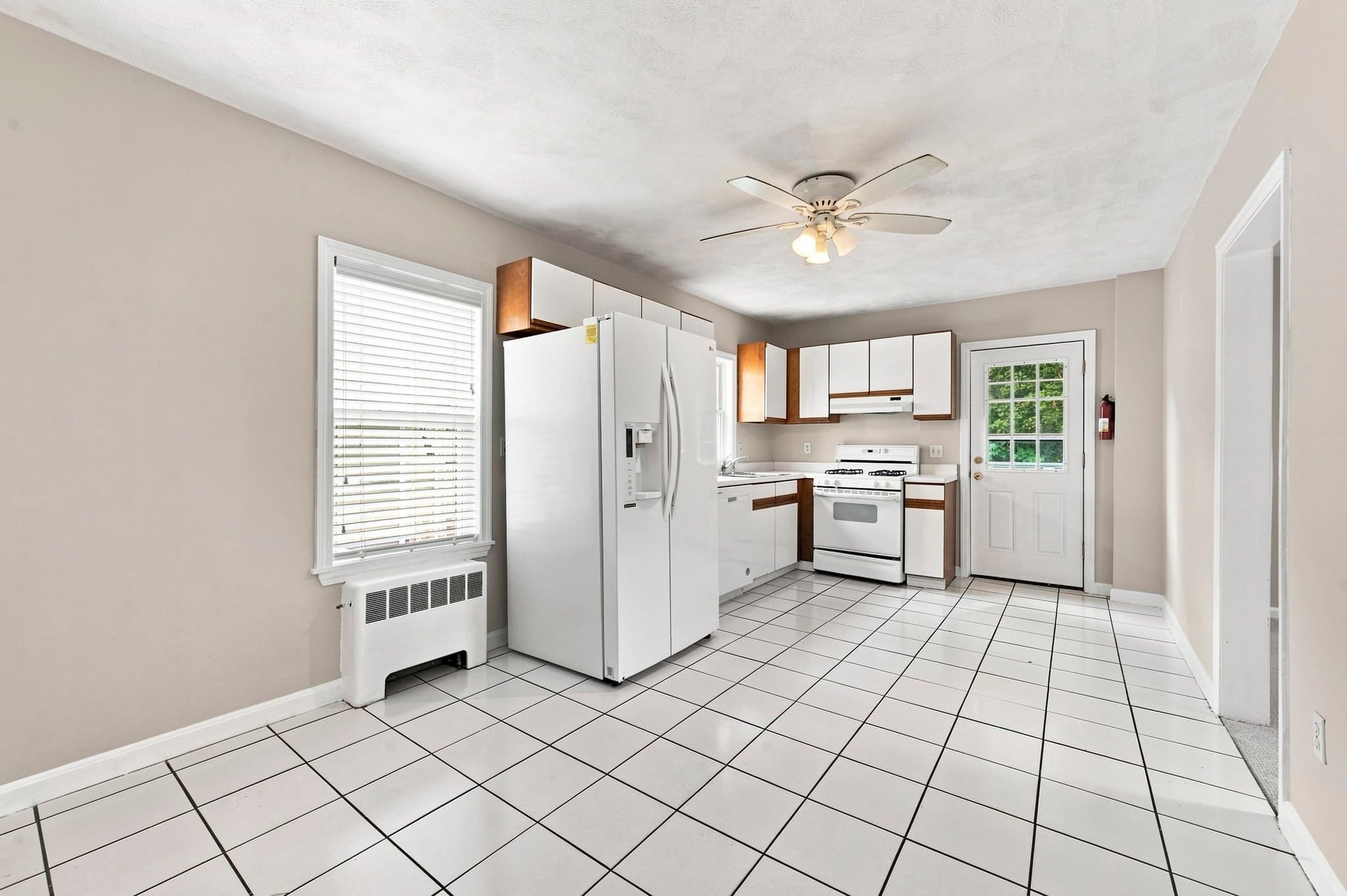 Single Family Residence at 28 Endicott Street, Peabody MA 01960, Peabody, photo 6 of 42