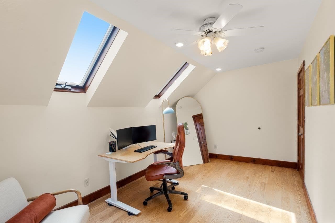 Condominium at 12 Oconnell Ave # 12, Quincy MA 02169, photo 20 of 34