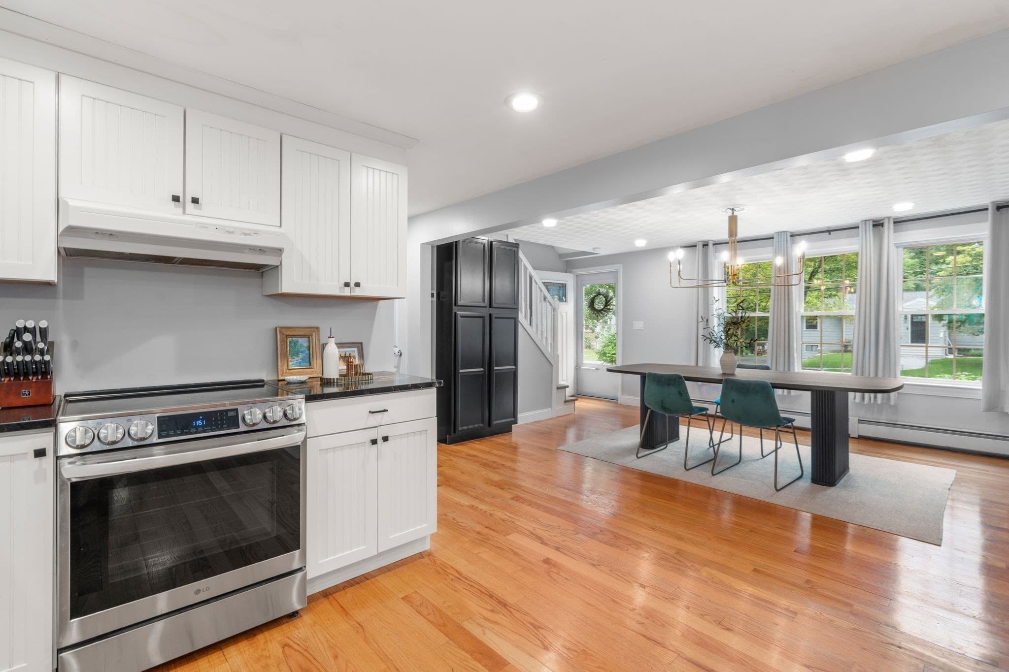 Single Family Residence at 65 Lawrence St, Wilmington MA 01887, Wilmington, photo 5 of 25
