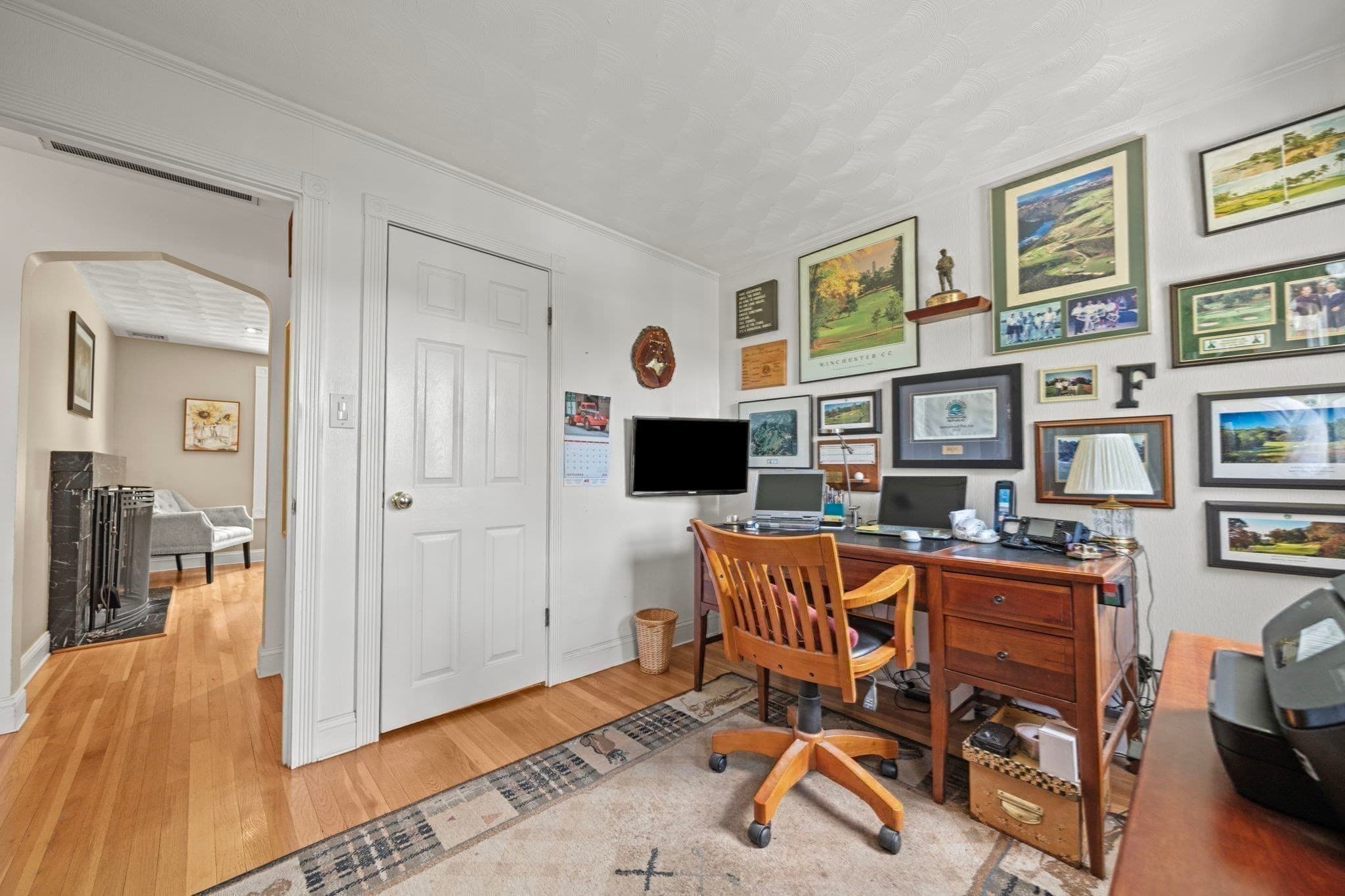 Single Family Residence at 18 Maura Drive, Woburn MA 01801, Woburn, photo 16 of 42