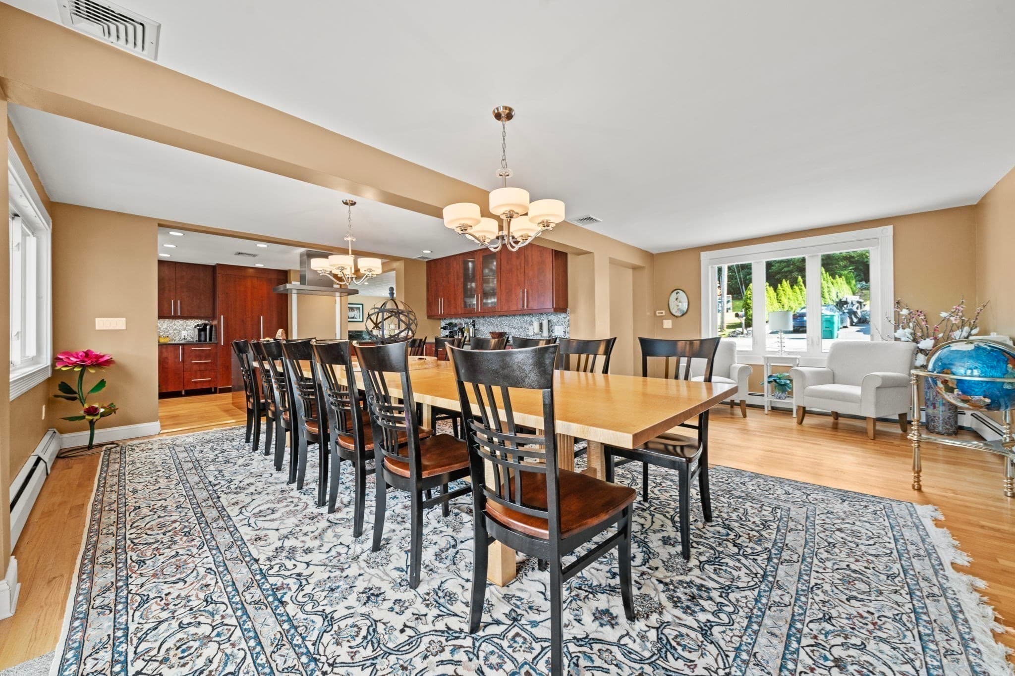 Single Family Residence at 18 Maura Drive, Woburn MA 01801, Woburn, photo 7 of 42