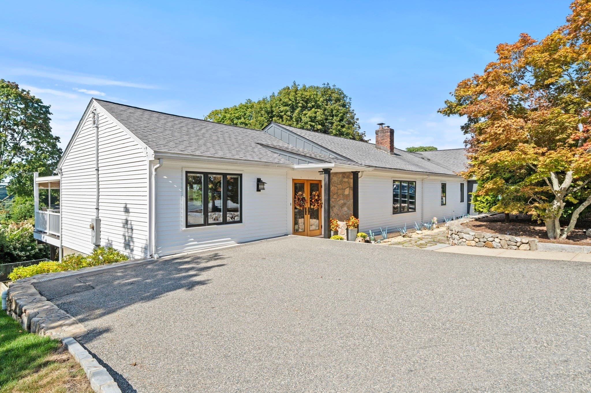 Single Family Residence at 18 Maura Drive, Woburn MA 01801, Woburn, photo 3 of 42