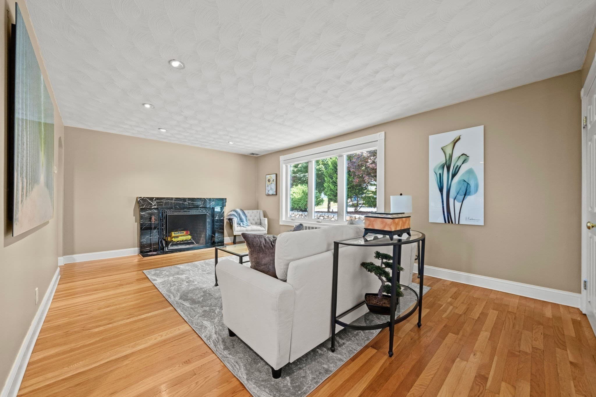 Single Family Residence at 18 Maura Drive, Woburn MA 01801, Woburn, photo 14 of 42