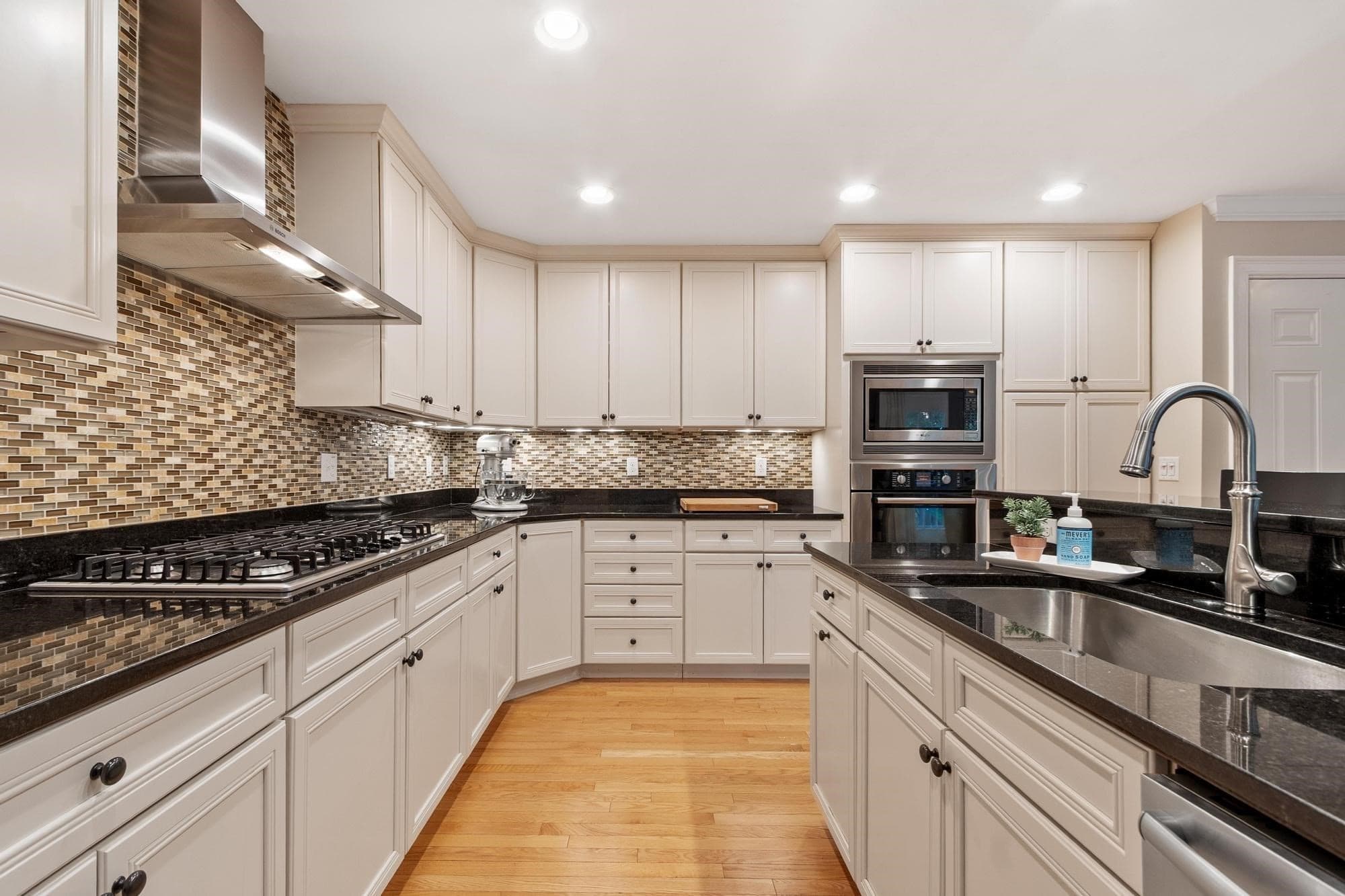 Single Family Residence at 50 Mount Vernon Street # 36, North Reading MA 01864, North Reading, photo 10 of 42