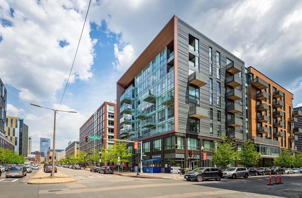Condominium at 32 Traveler St # 411, Boston MA 02118, photo 17 of 38