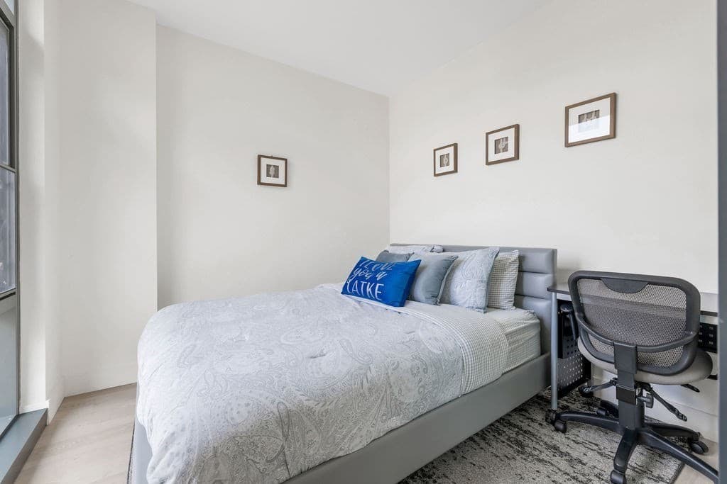 Condominium at 32 Traveler St # 411, Boston MA 02118, photo 7 of 38